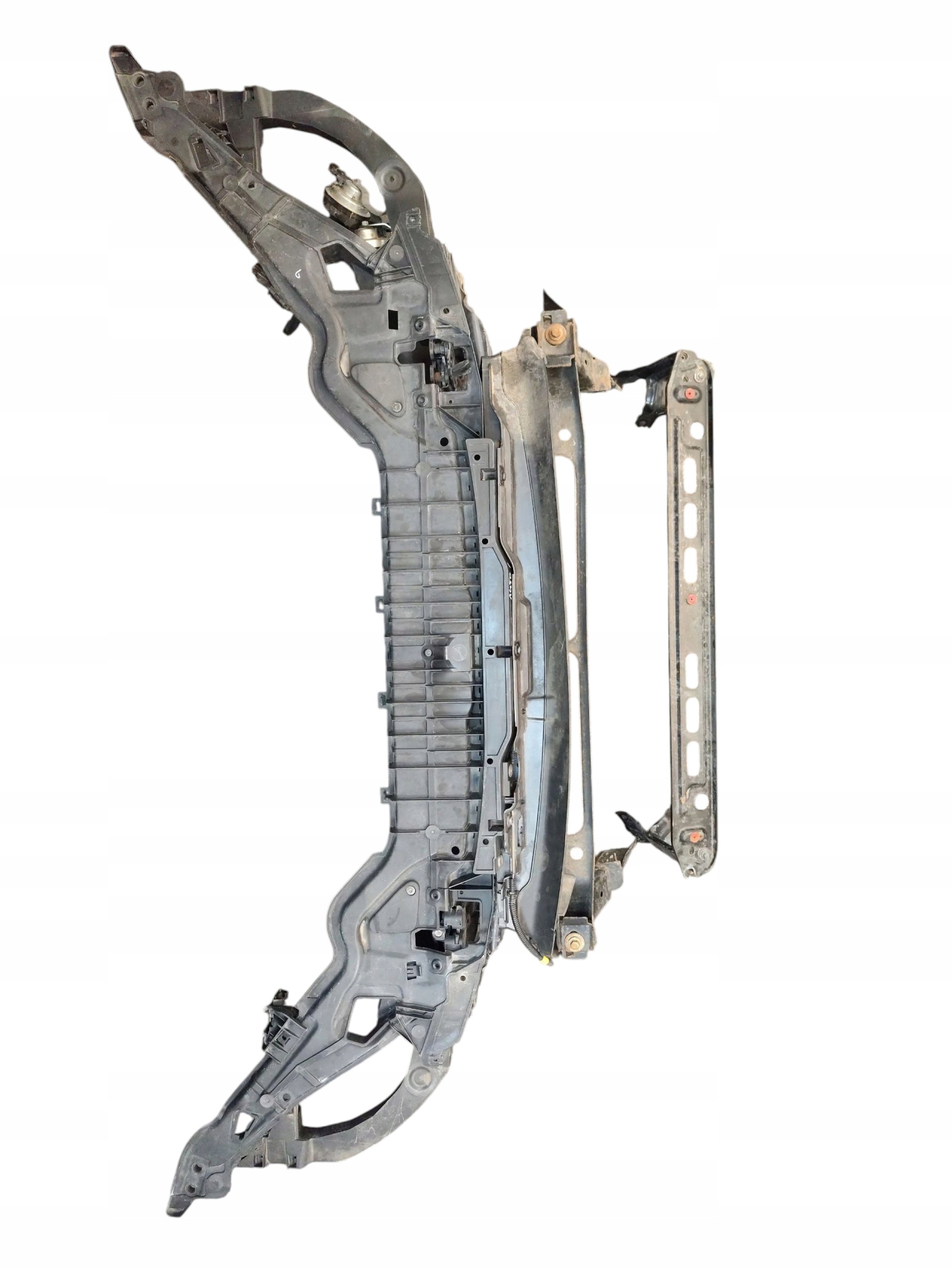 support panel for radiators pillar sider VOLVO V60 and LIFT (2013-2018) 2.4 D5 HYBRID