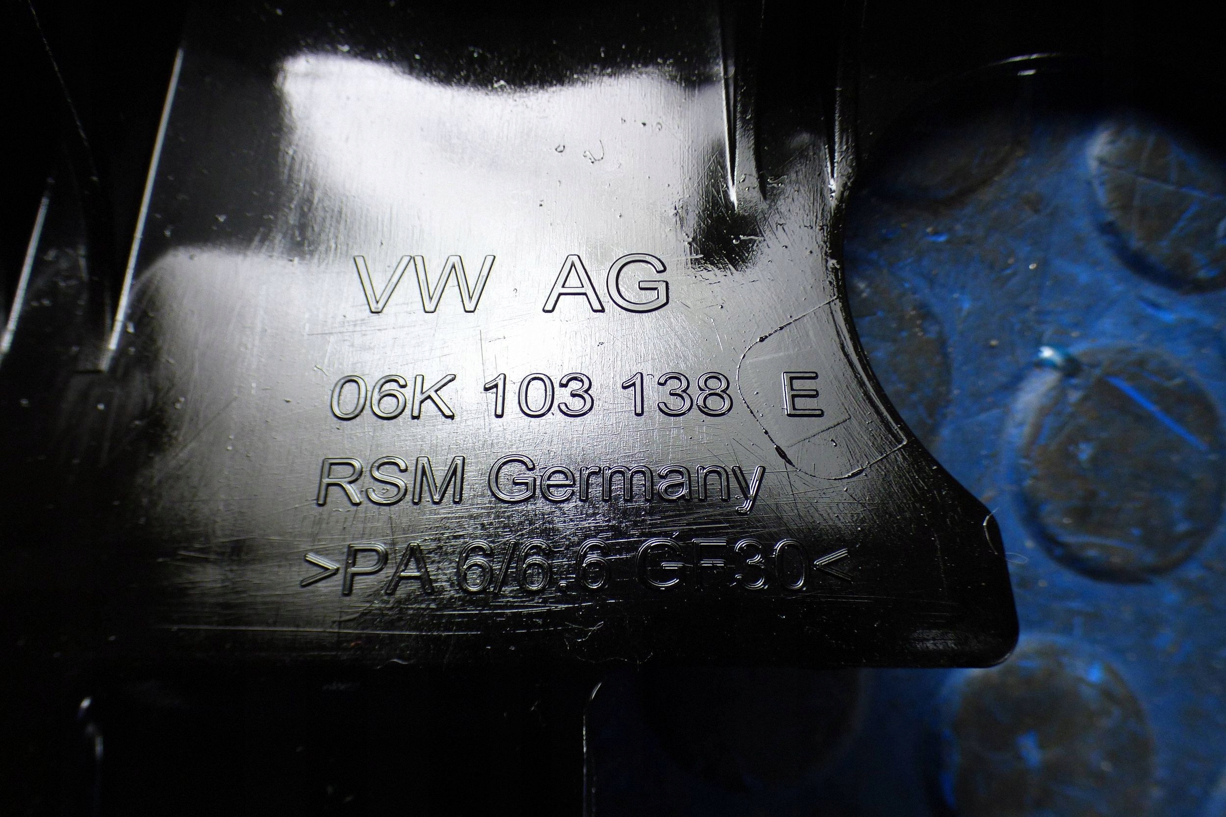 Skoda Octavia III 1.8 TSI einsatz miski olejowej 06K103603Q CJS