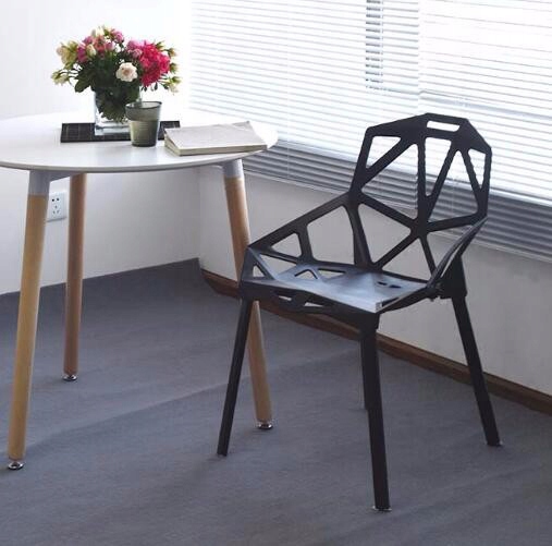 STÓŁ NOWOCZESNY BIAŁY DO JADALNI KUCHNI - 80cm Głębokość mebla 80 cm