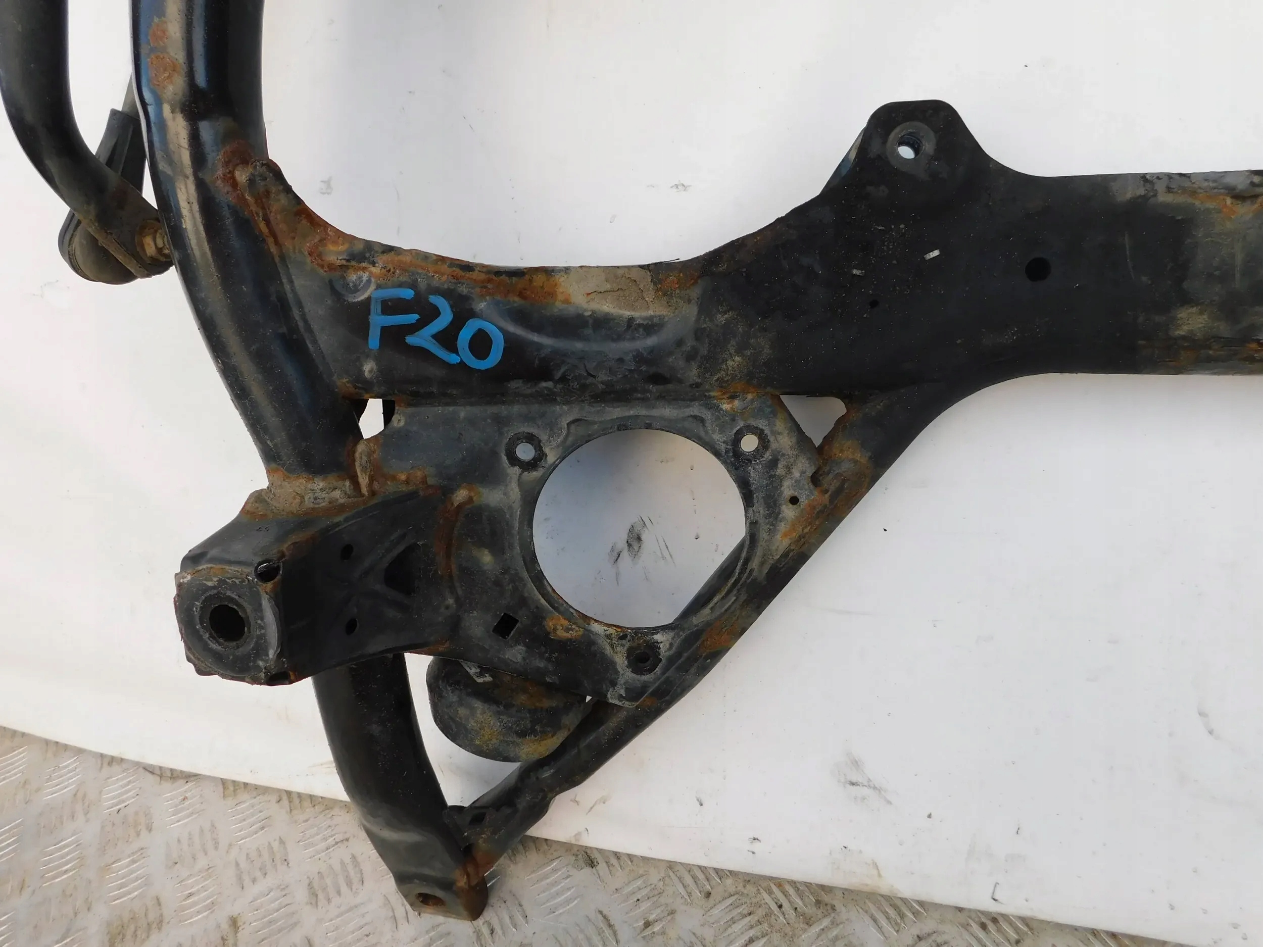 axle beam sider axle beam BMW 1 F20