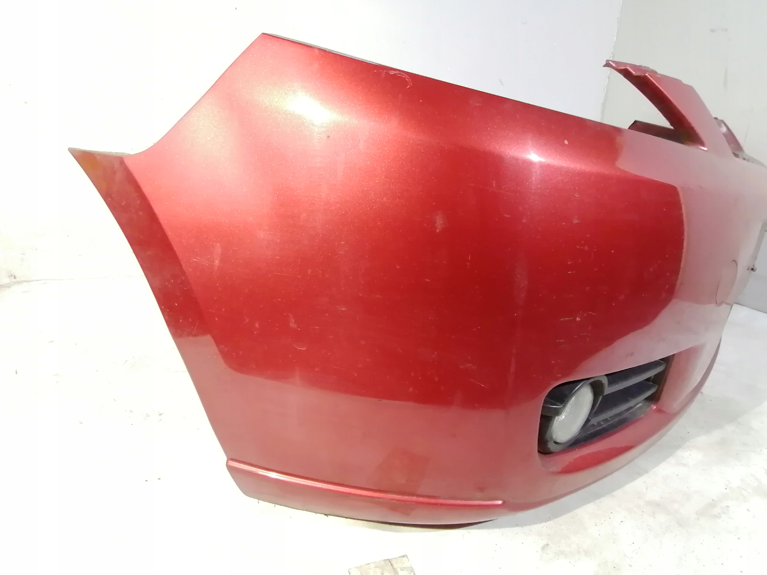 Mazda 5 V a nárazník předek přední