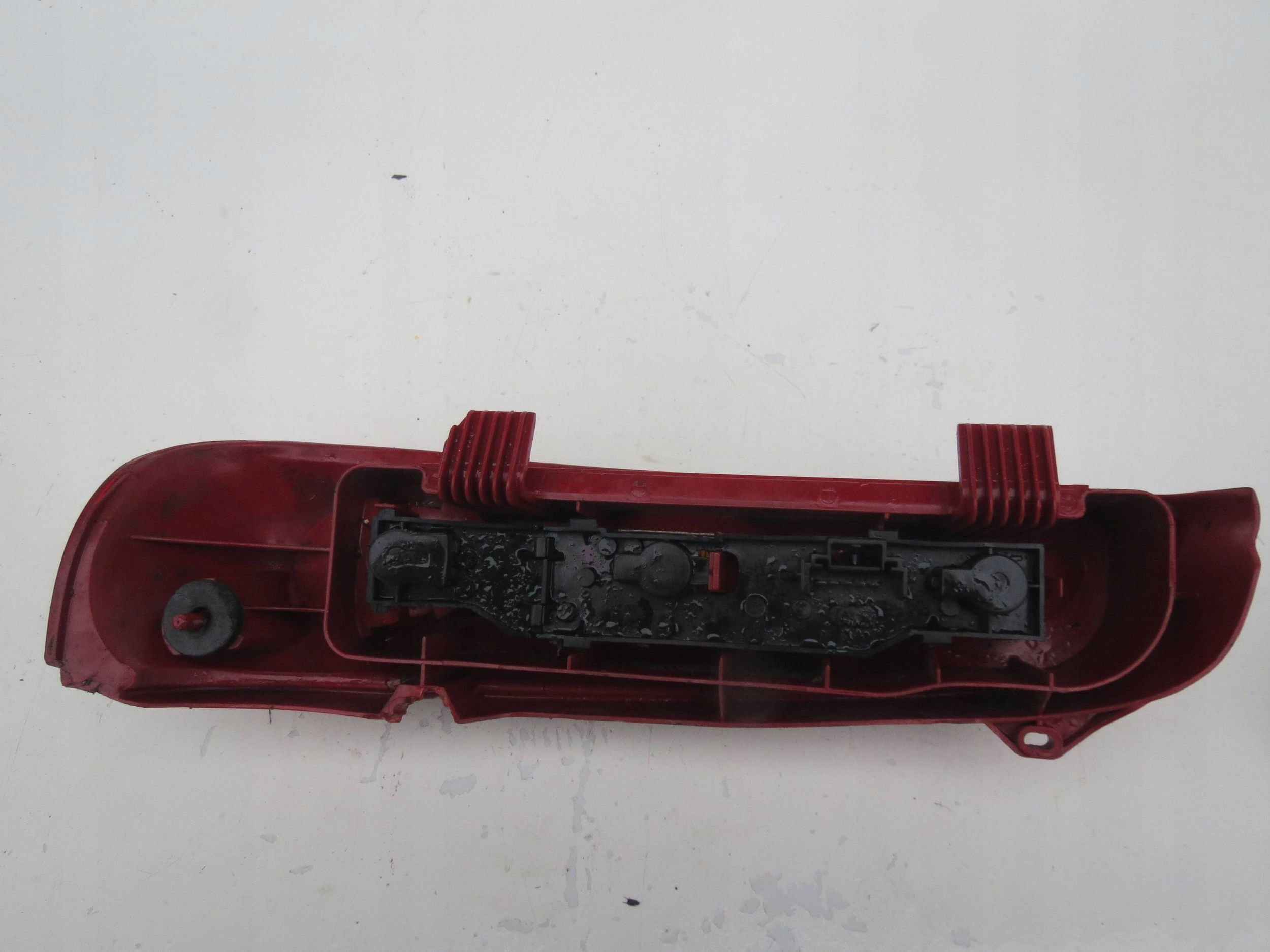 lights TYLNIE left / right OPEL ASTRA 39670748 39660748
