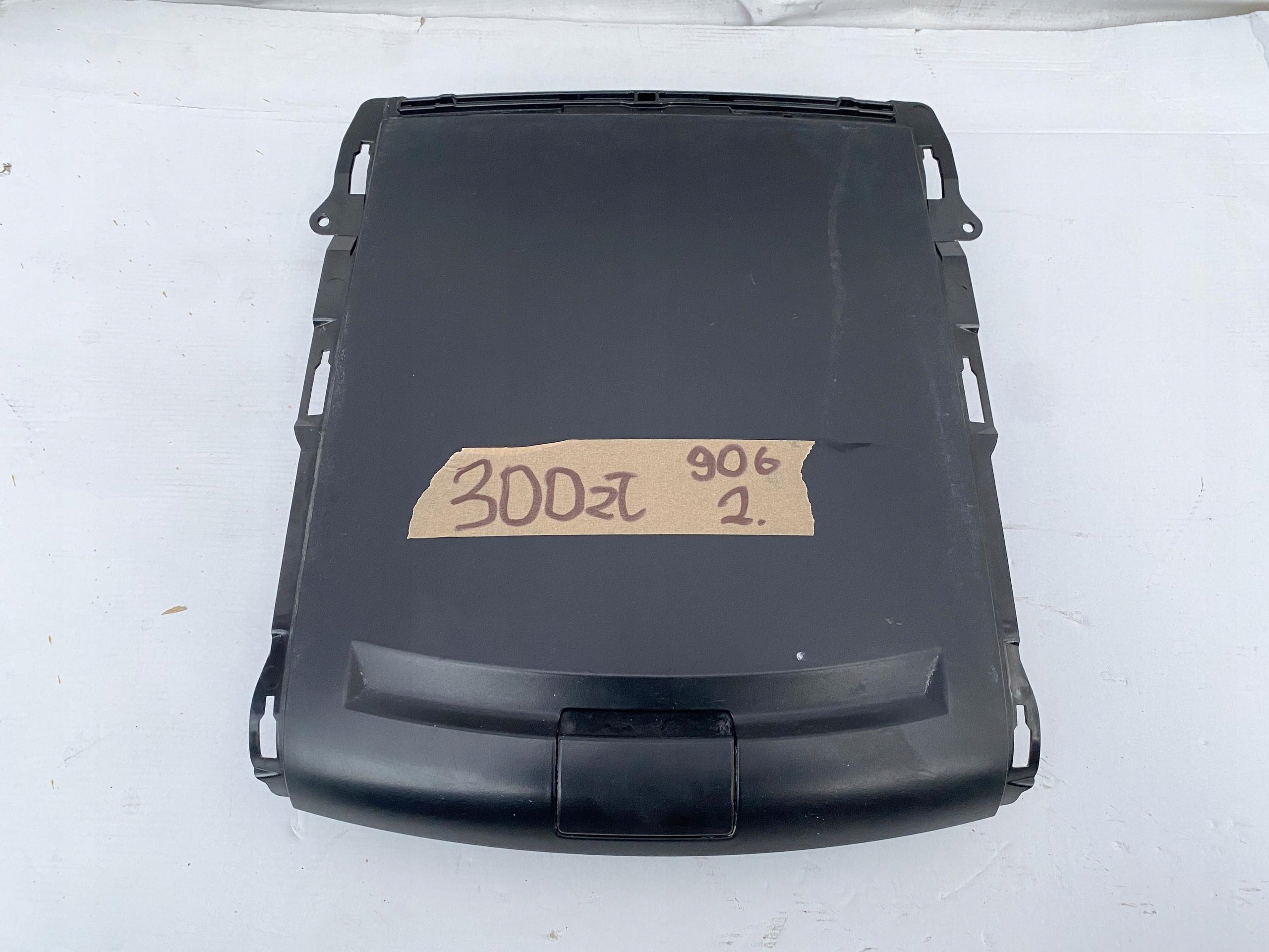 SPRINTER 906 VW CRAFTER 06- passenger compartment in the dashboard ROZDZIELCZA black