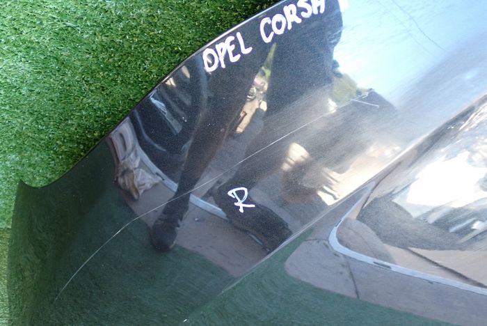 OPEL CORSA E 14- kapota