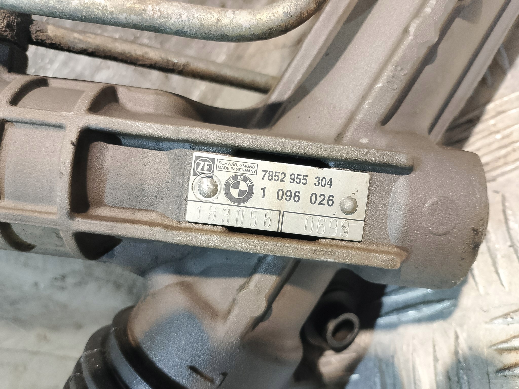 Boîter direction Boîter direction BMW E39 3.0 D 7852955304 1096026