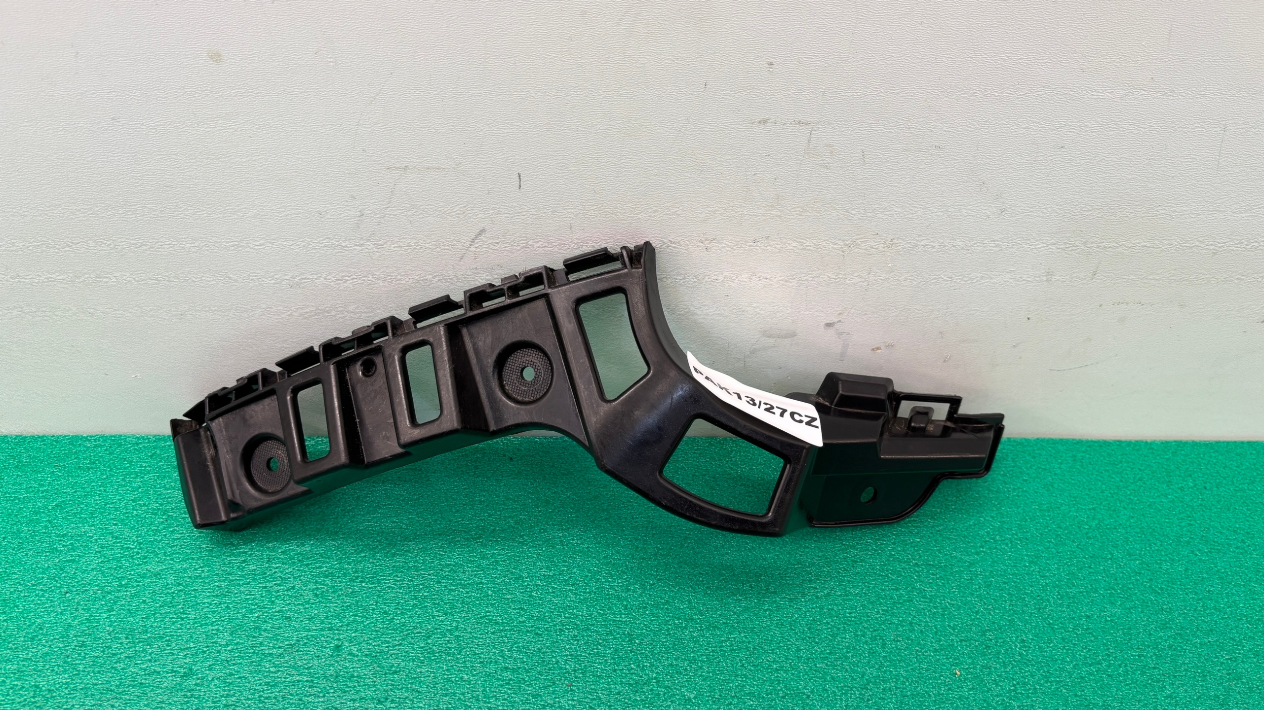 VW UP SEAT MII CITIGO left bumper bracket rear part holder PAK13/27CZ