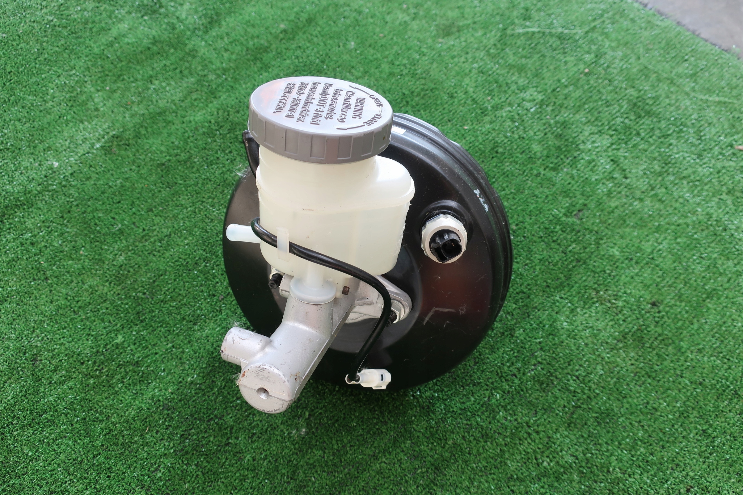 131010-13760 - СЕРВО ГОЛОВНИЙ ГАЛЬМІВНИЙ ЦИЛІНДР SUZUKI JIMNY DIESEL LIFT