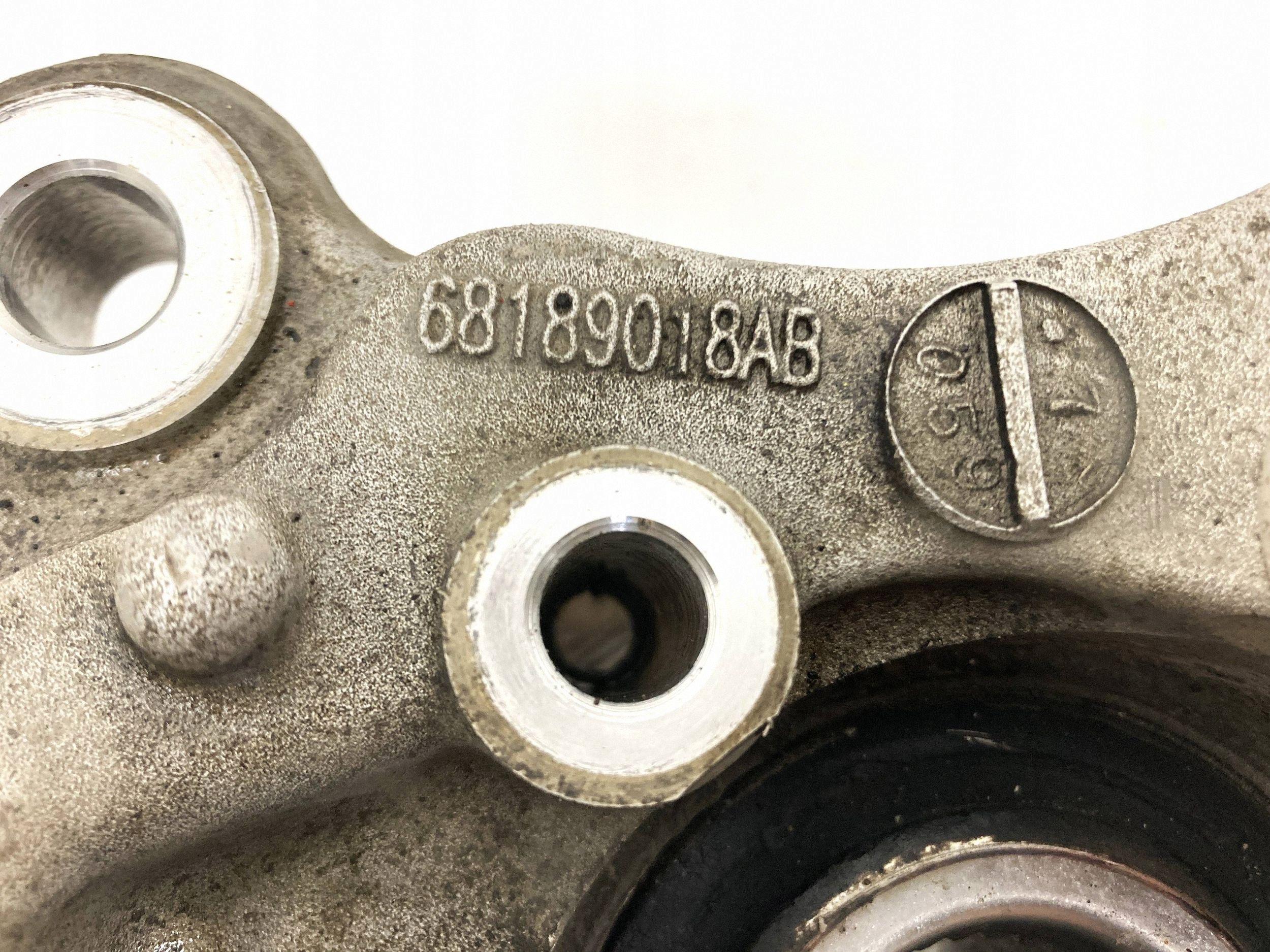swing front right Mopar Chrysler Pacifica 2017-2018