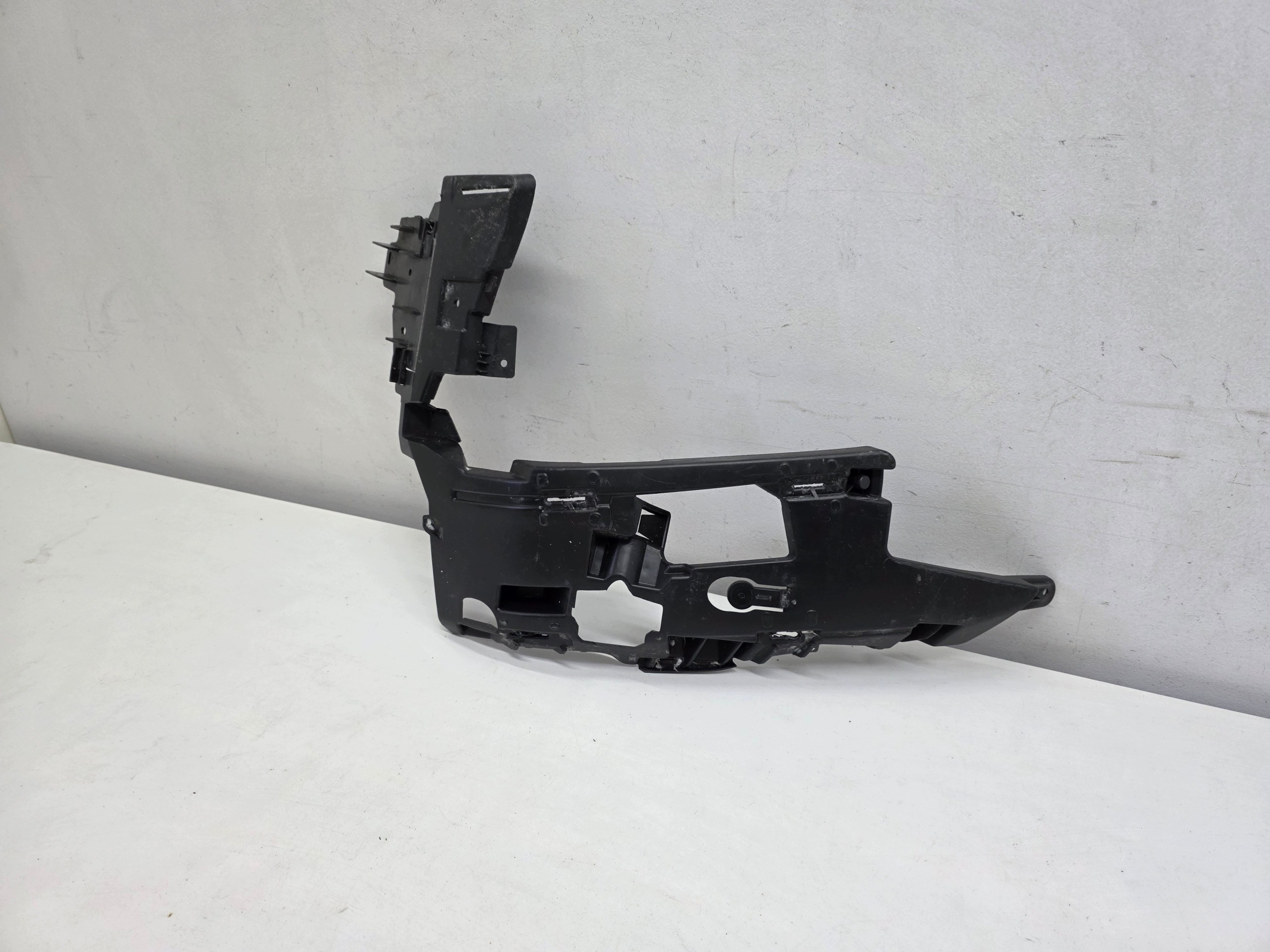 PEUGEOT 508 LIFT 14- bumper bracket left front original