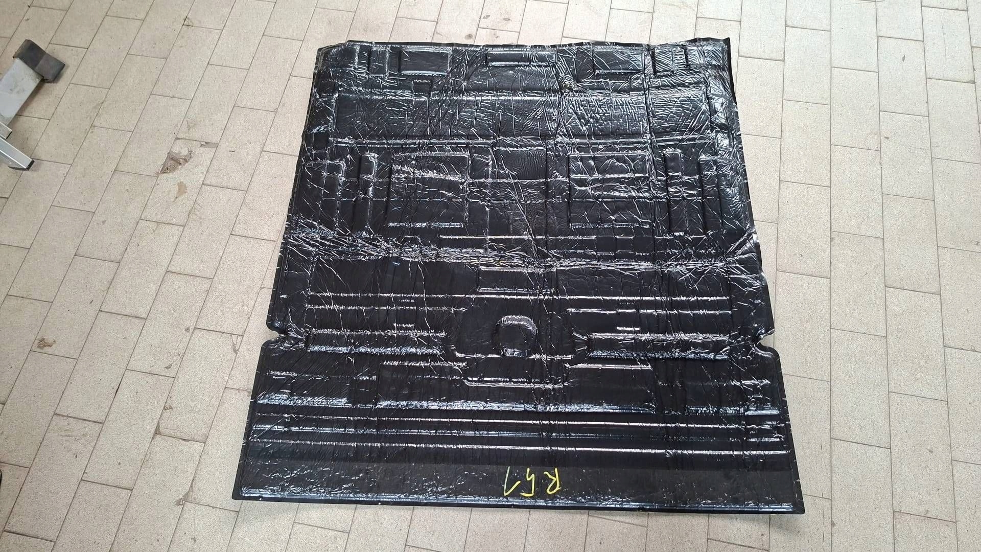 hangszigetelő baterii izolacja termiczna Renault 4 5 799446183R
