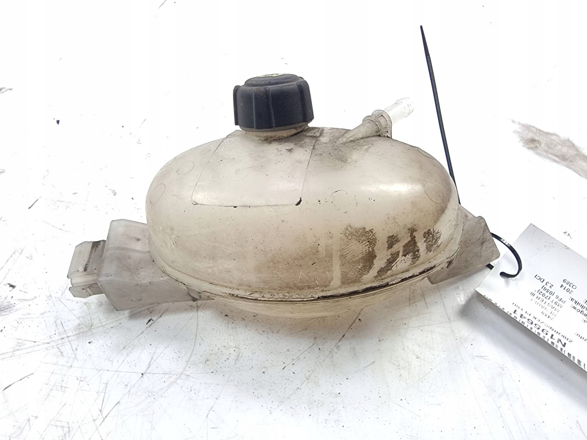 Réservoir eau 217100015R RENAULT MASTER III