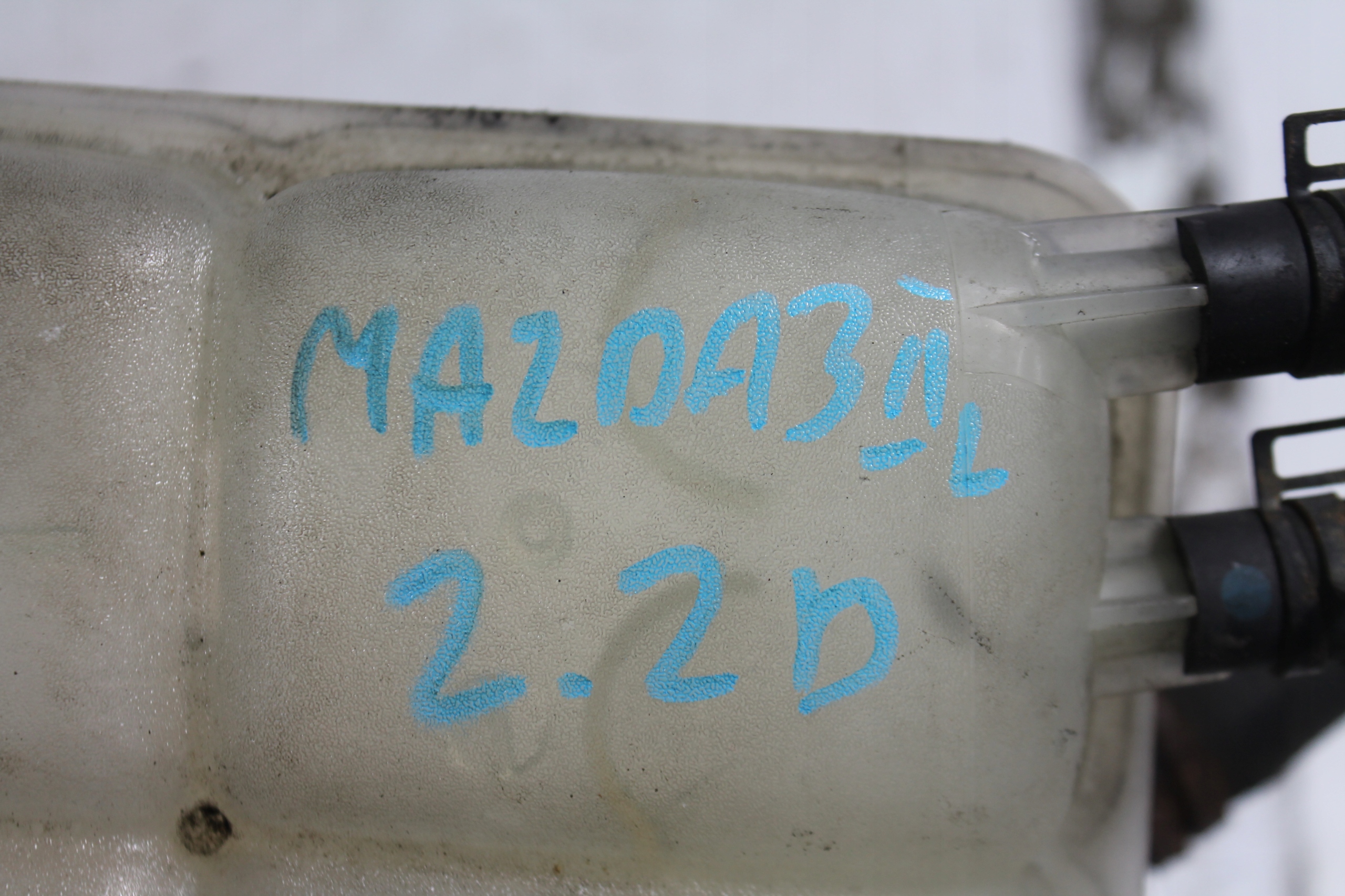 RÉSERVOIR EAU MAZDA 3 II 2.2D 08-13