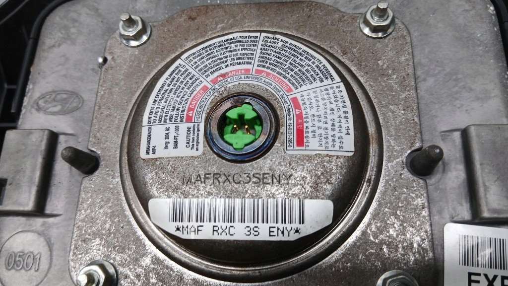 подушка руля Hyundai и 05R 1.6b