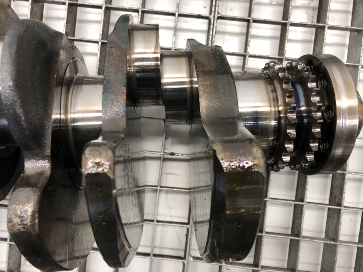 WAŁ KORBOWY AUDI A4 B7 04-08 3.0TDI BKN Numer katalogowy części WAŁ KORBOWY AUDI A4 B7 04-08 3.0TDI BKN