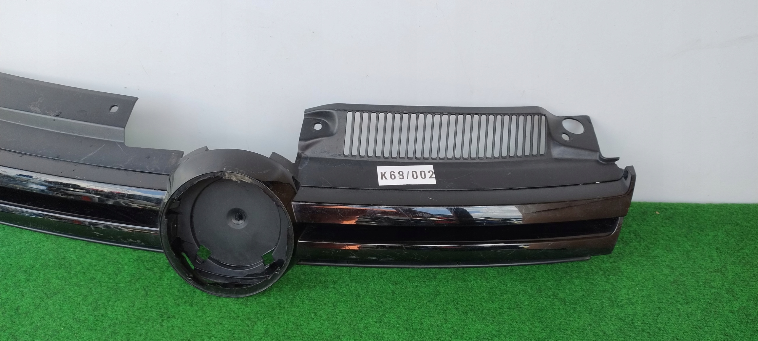 VW GOLF 6 VI KOMBI front PREKLADgrill grid 1K9853653A K68/002