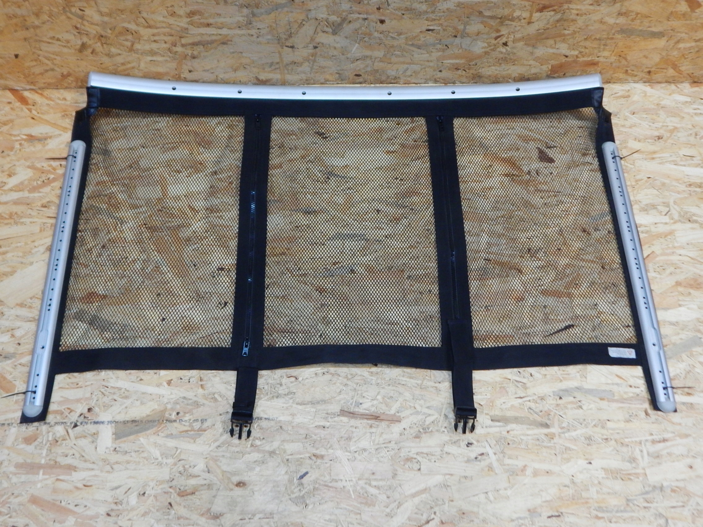 VW T5 MULTIVAN siatka bagażowa schowek podsufitki