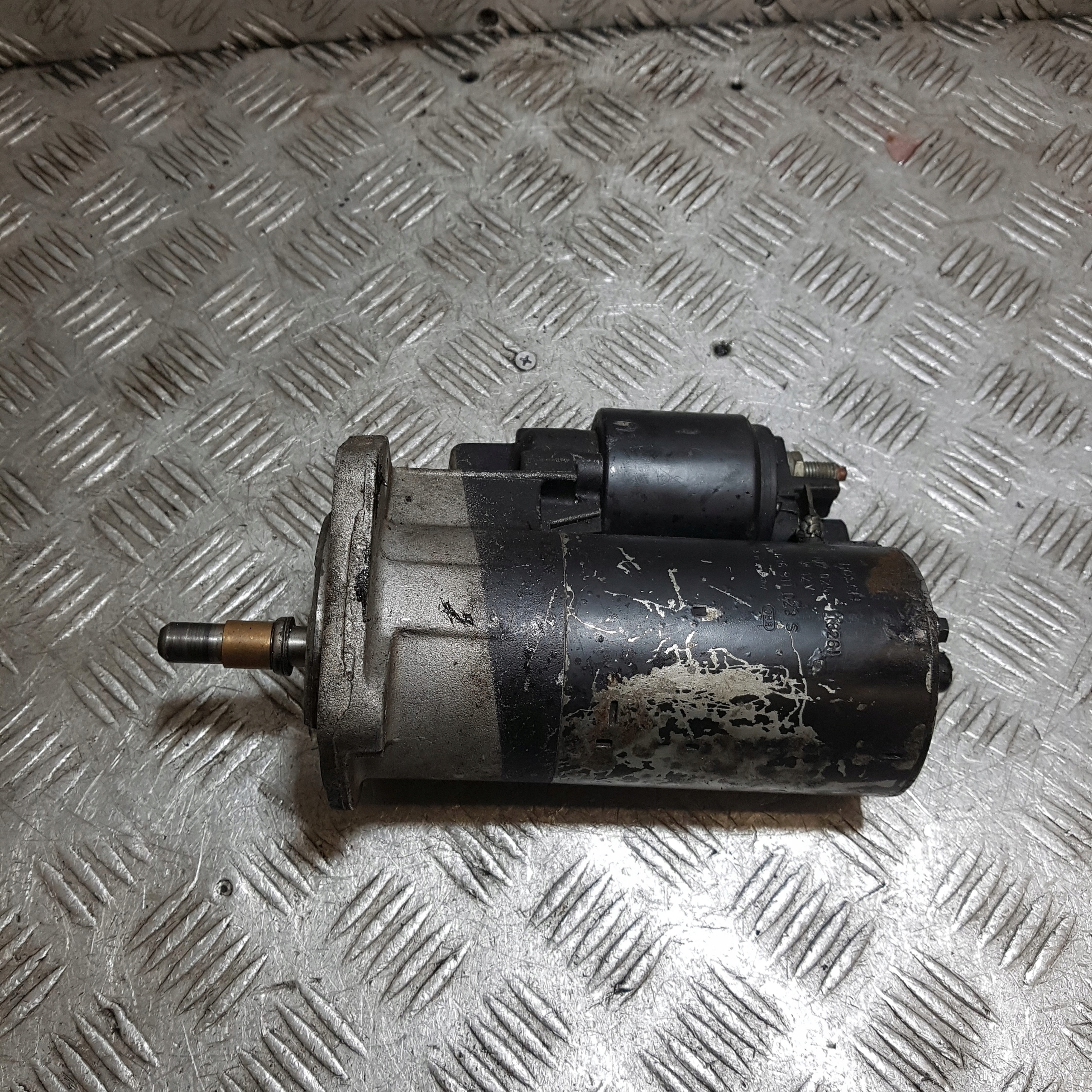 starter VOLKSWAGEN POLO 3 1.4 B 0001107025 BOSCH