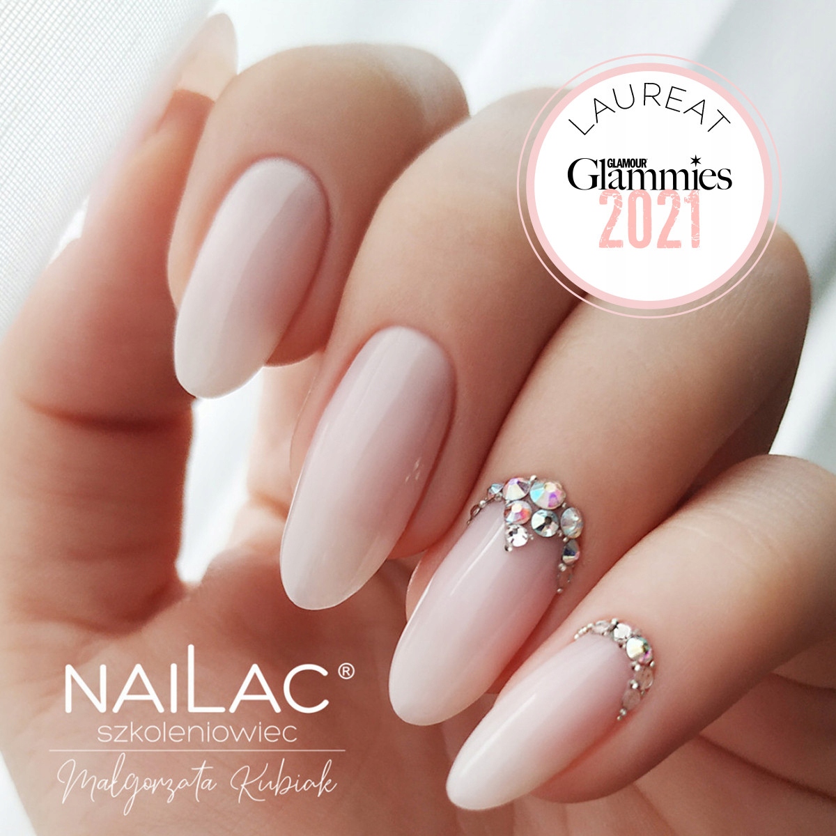 

#379 Mrm Lakier kauczukowy NaiLac 7ml