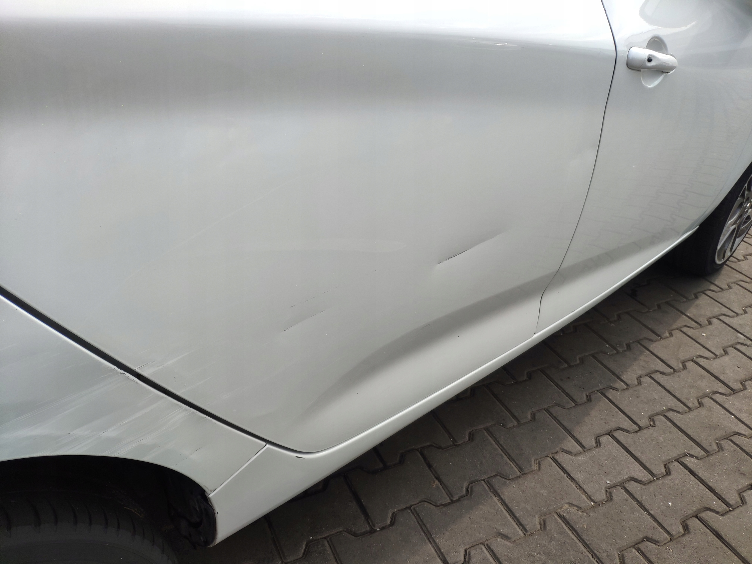 RENAULT ZOE BIALE PERLA Tür rechts heck TEQNC
