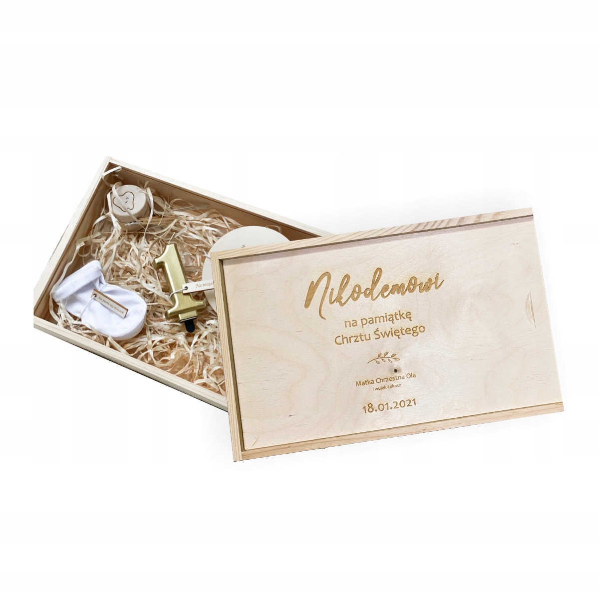 

Pudełko Z Grawerem Pamiątka Chrzest Święty
