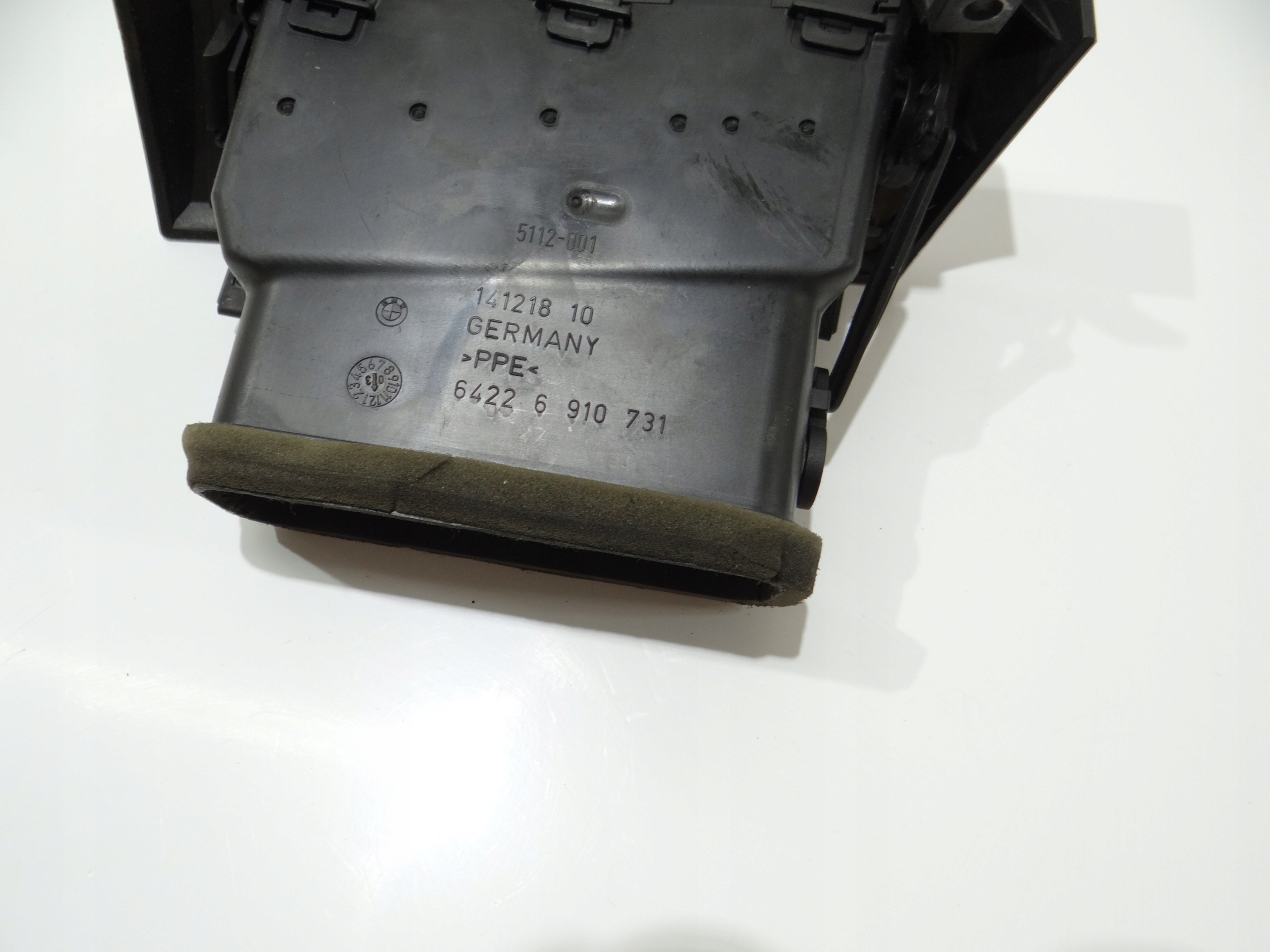 rešetka rešetka ventilacije klimatizacije BMW E60 E61 EU 6910731 (4273456)