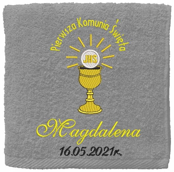 

Komunijny ręcznik haftowany z imieniem