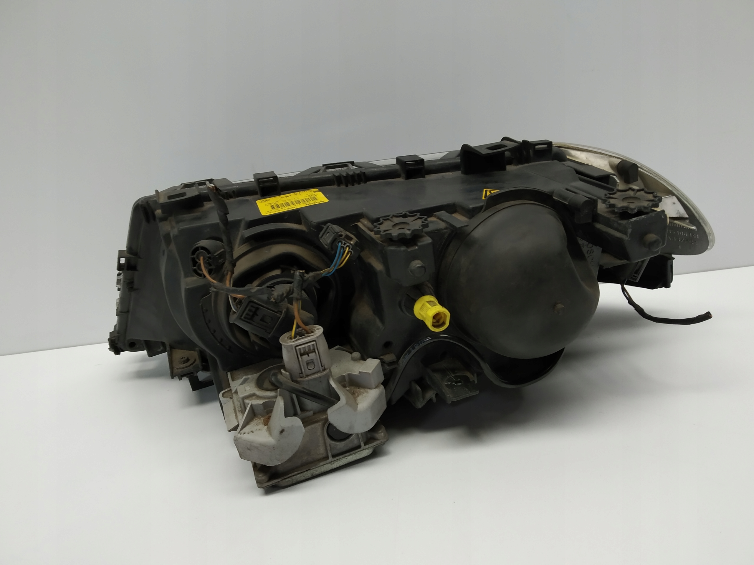 Bmw E46 sedan kombi reflektor light xenon right before lift 98-01r