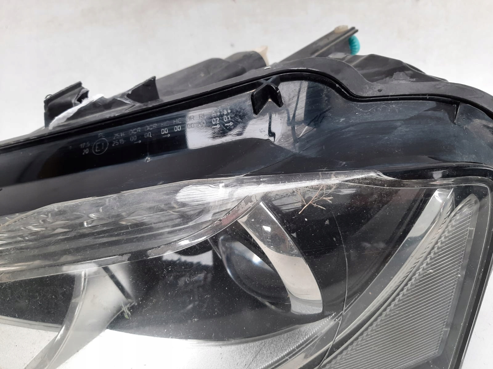 AUDI A3 8P LIFT 08- light left front front XENON 8P0941003