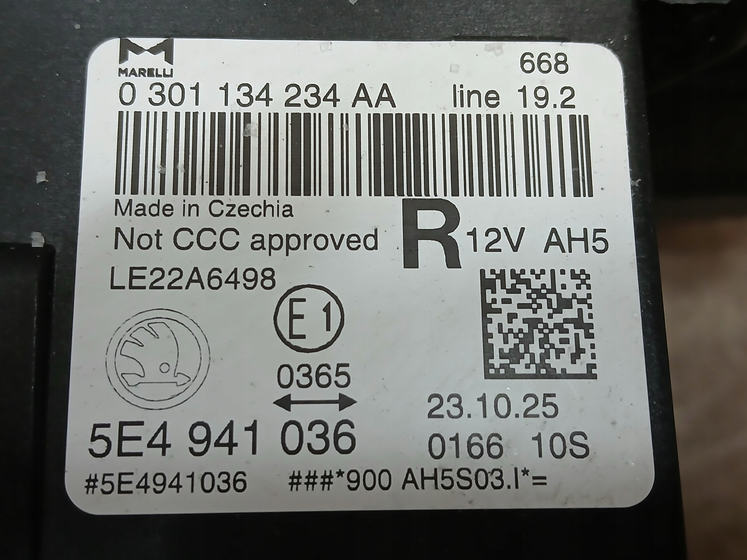light front right SKODA OCTAVIA IV 4 LIFT FULL LED 5E4941036