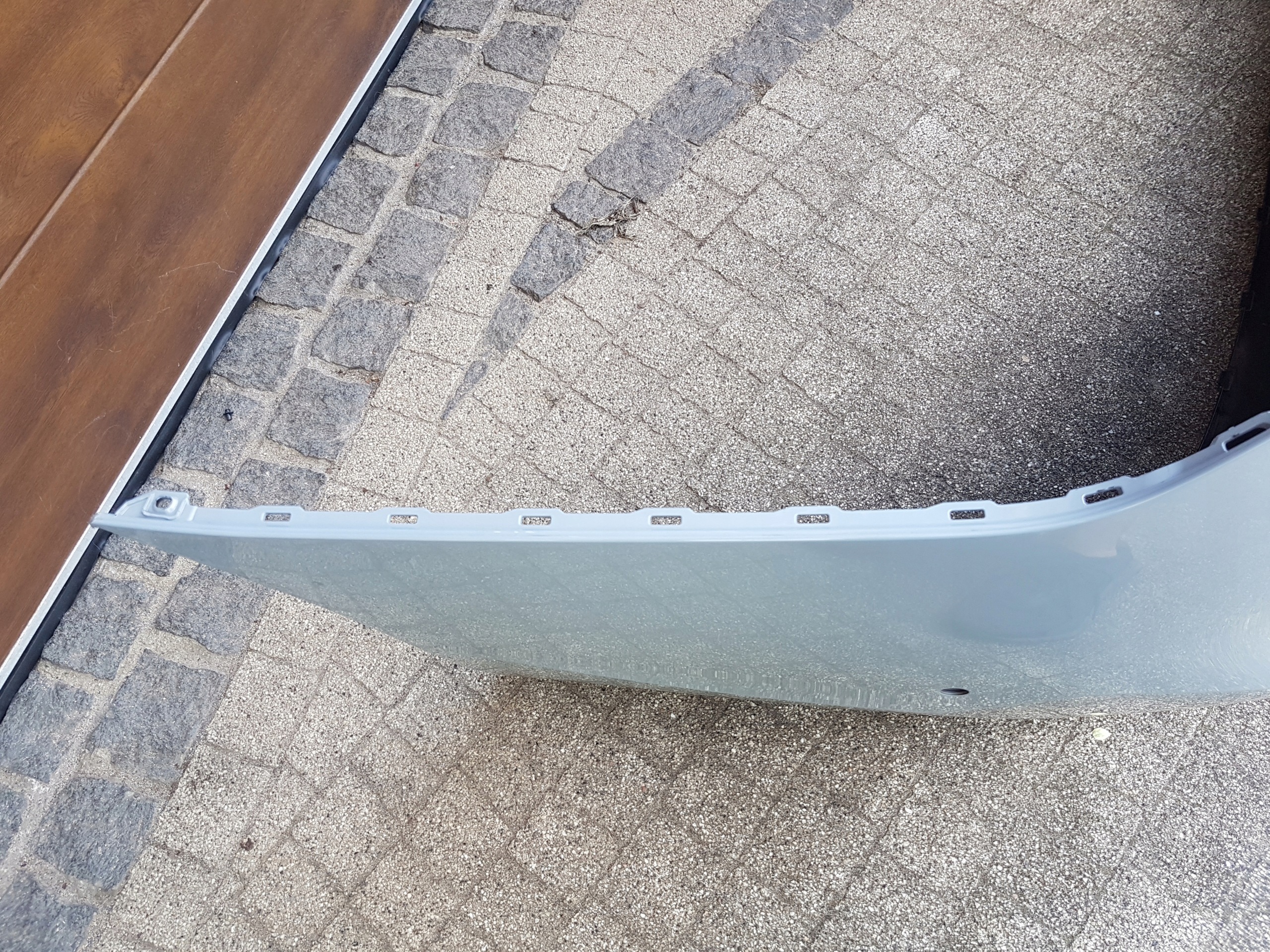 Paraurti posteriore BMW G70 m-packet
