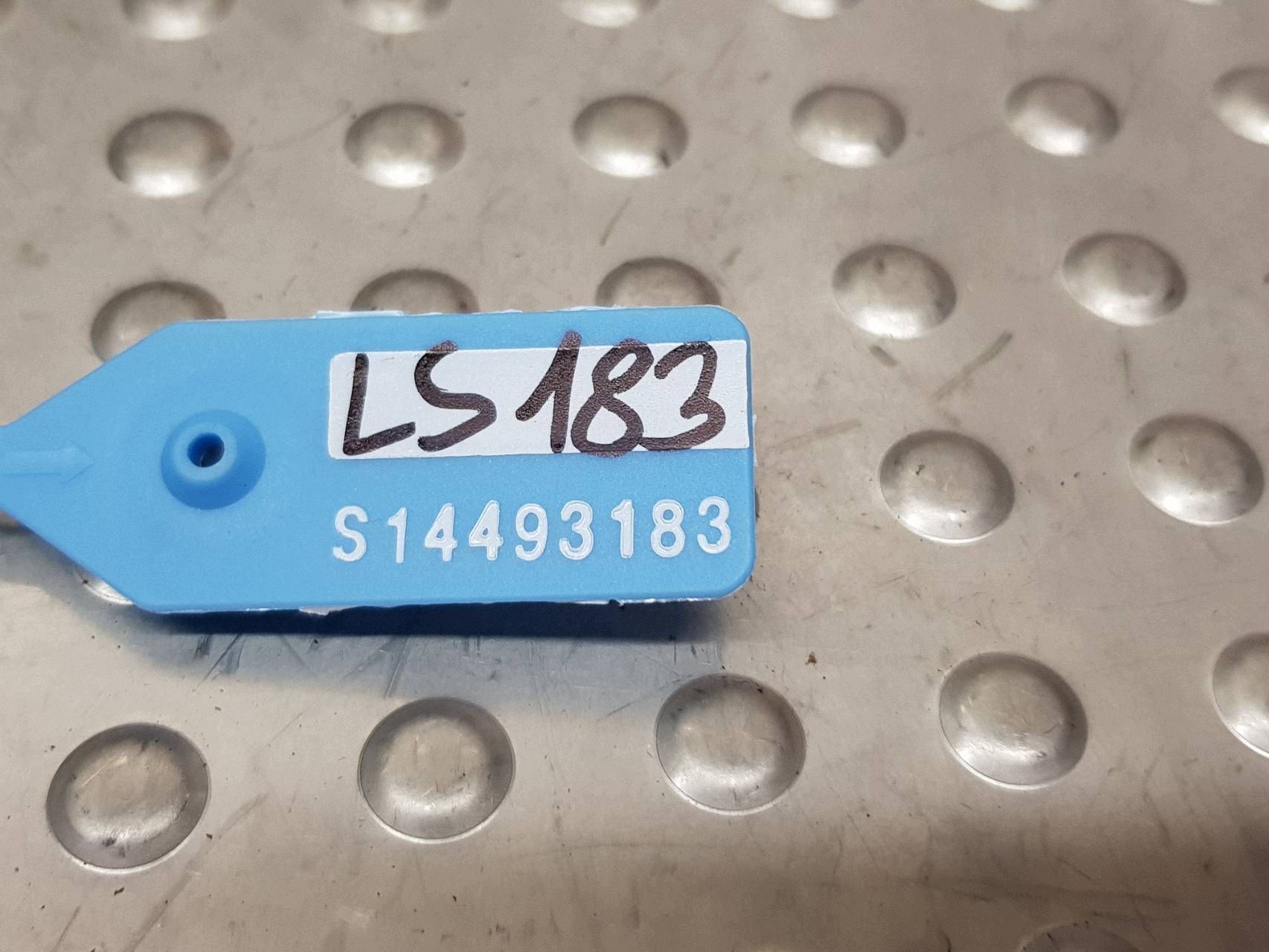 light left rear part A4539063100 SMART FORFOUR II 14
