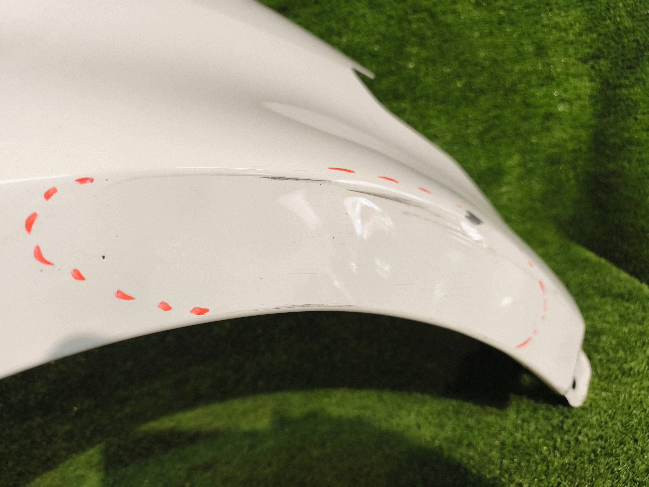 fender front right TOYOTA YARIS IV 20- NR.786