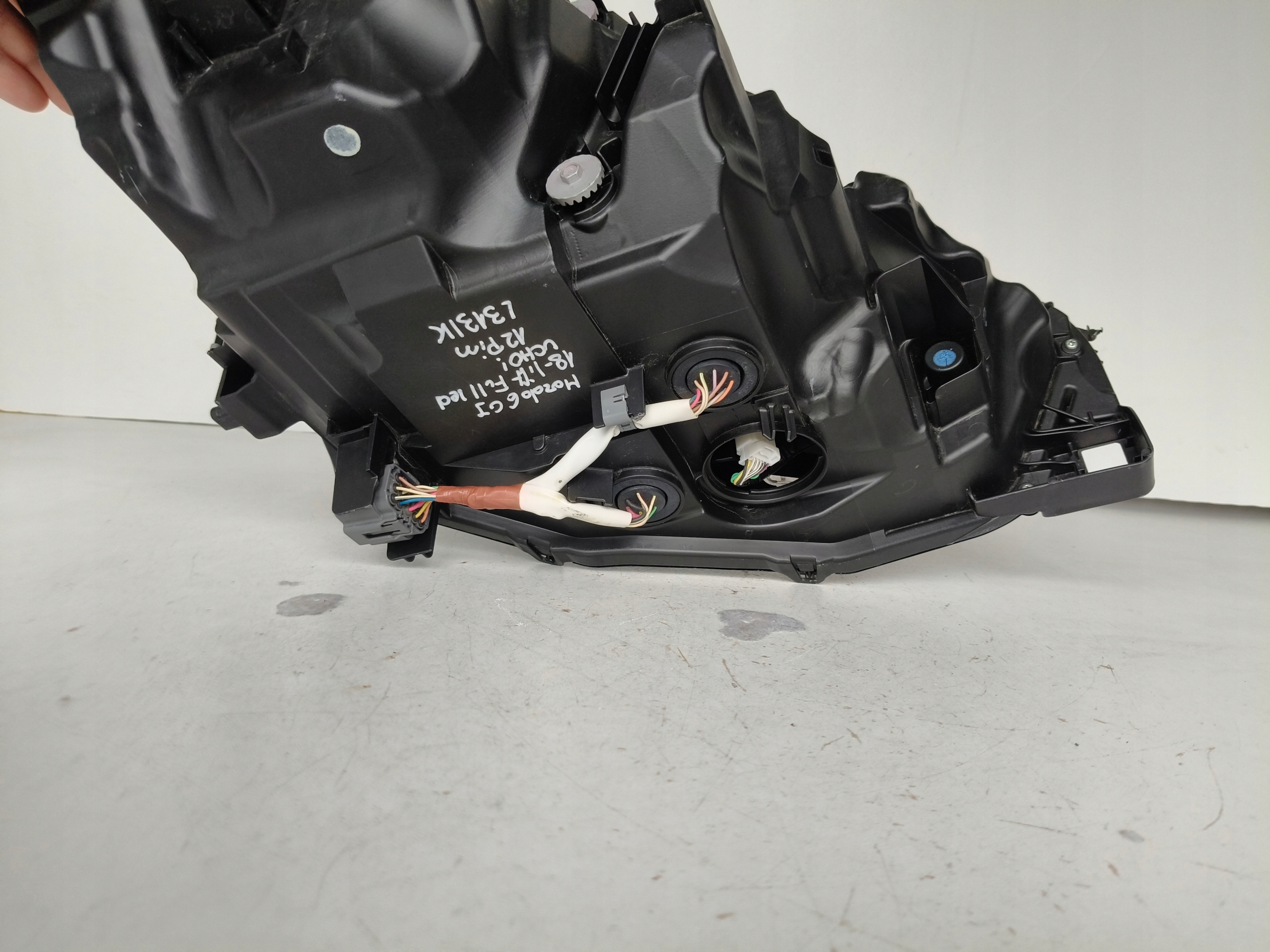light left REFLEKTOR MAZDA 6 GJ 18- LIFT FULL LED 12 PIN