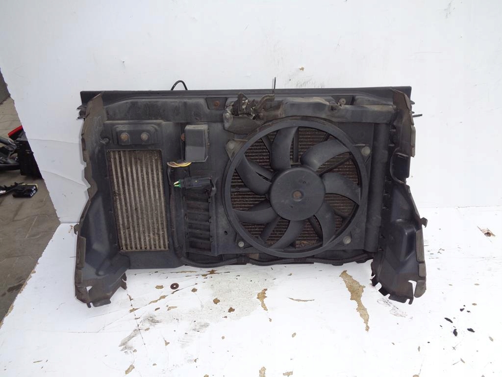 WZMOCNIENIE CZOŁOWE CHŁODNICE PEUGEOT 308 1.6 HDI