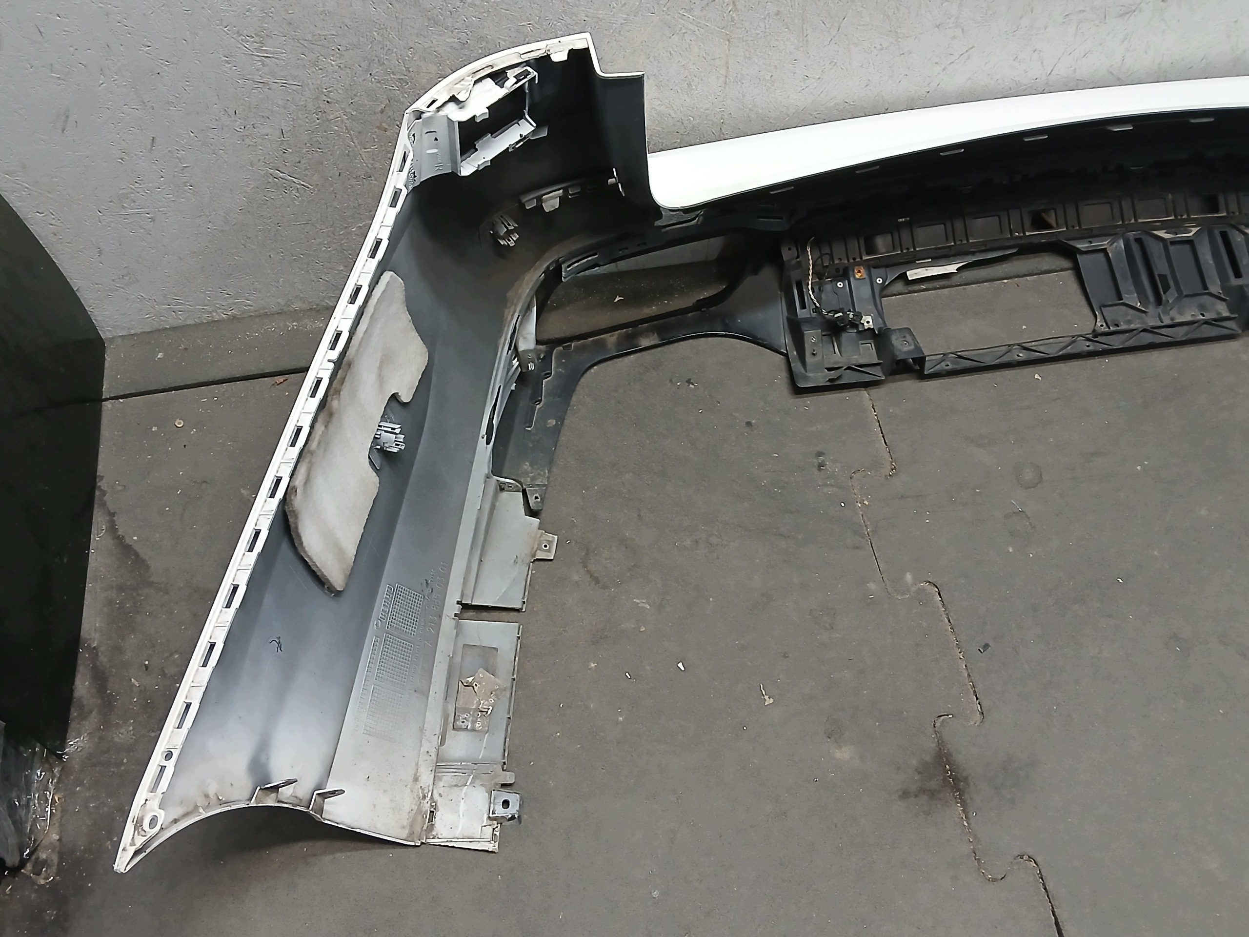 bumper rear part MERCEDES E class E-class AMG 63 KOMBI 6.3 W213 A213
