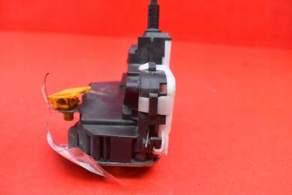 lock door right front front EU OPEL INSIGNIA A 08-14