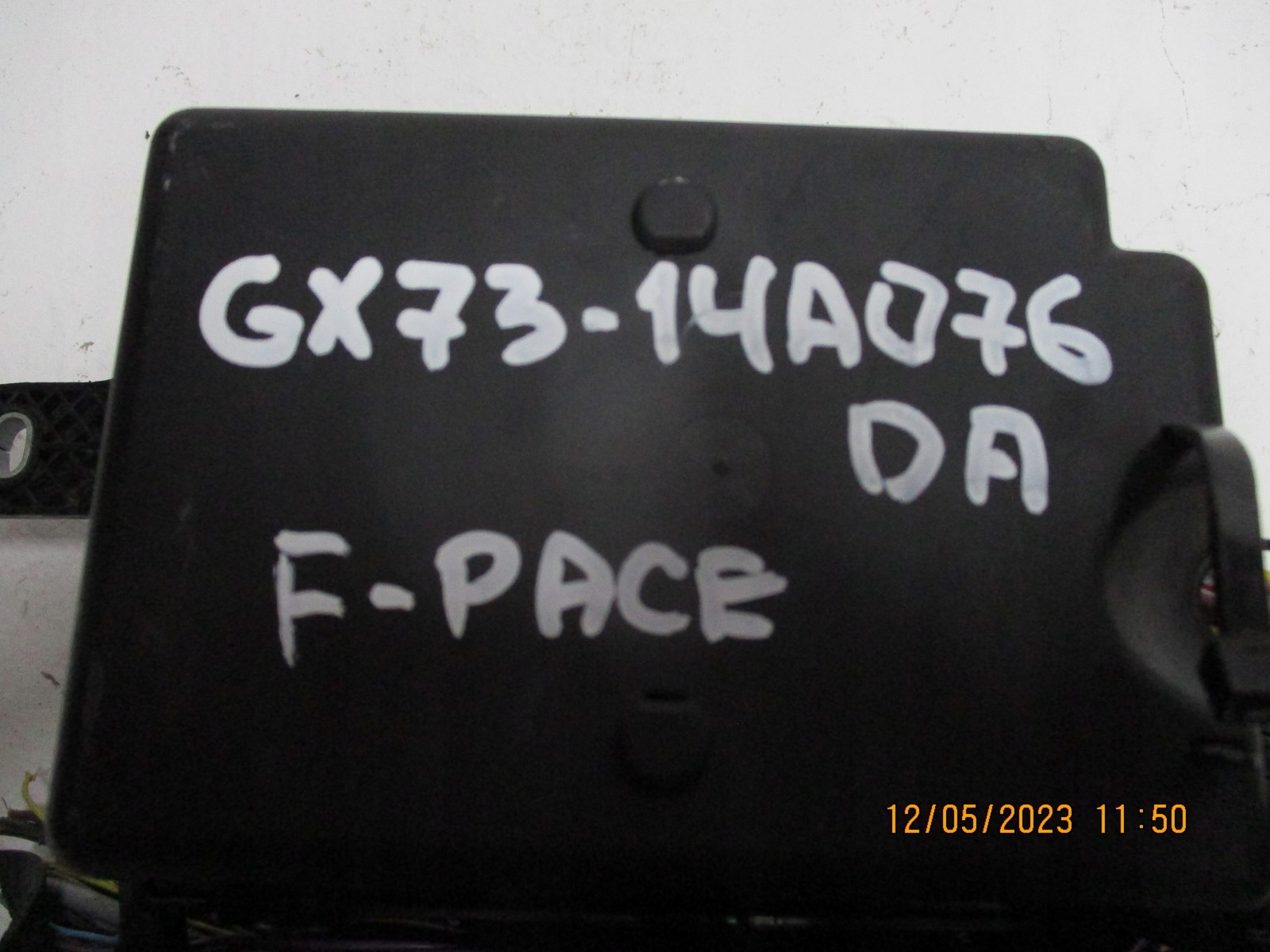 Module fusibles JAGUAR XE GX73-14A076-DA