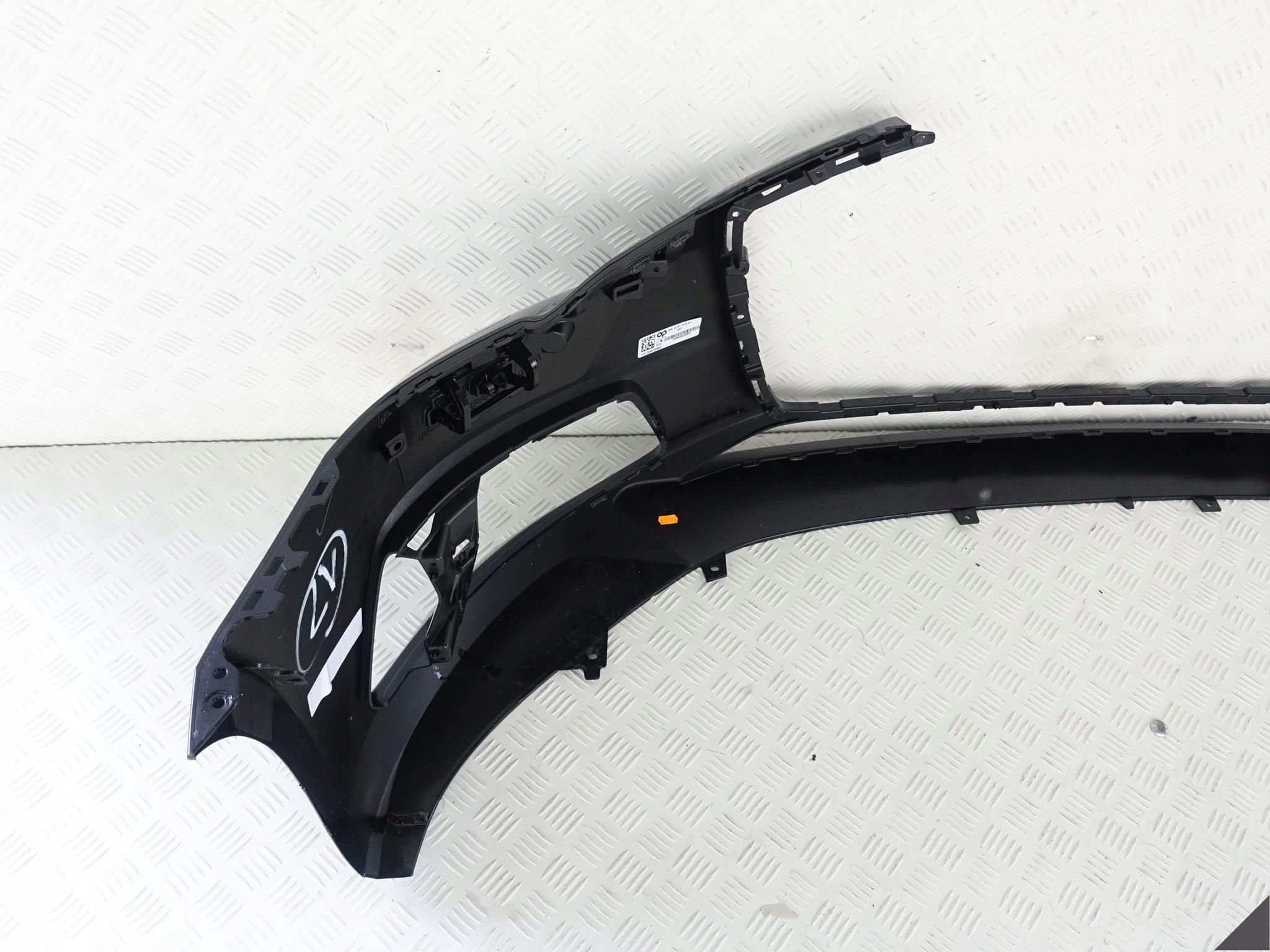 AUDI A6 4K0 C8 18- ZWYKLY bumper BUMPER front 4K0807437 (washers)