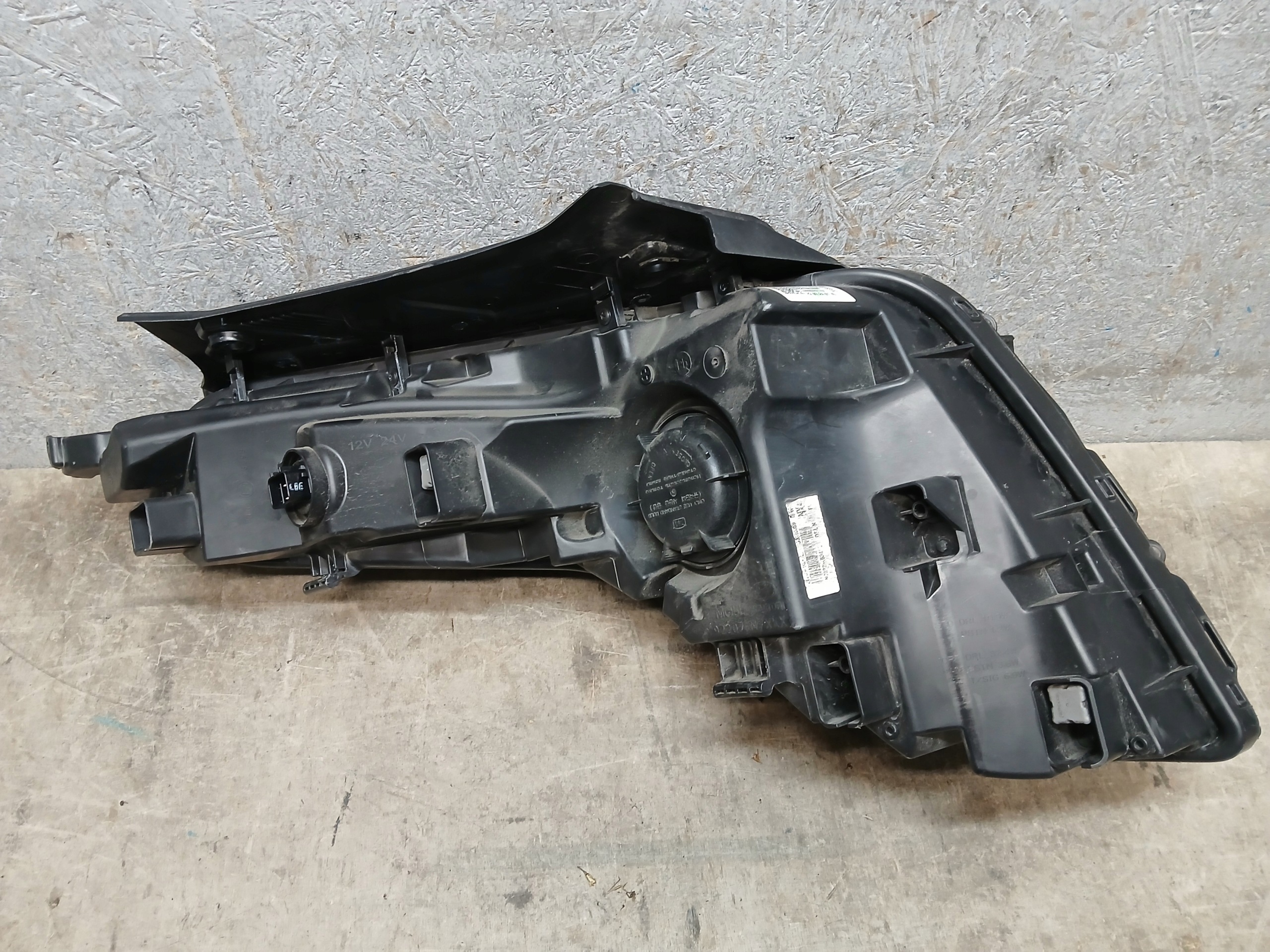 light front left HYUNDAI TUCSON IV 4 20- N LINE FULL LED 92207N7400