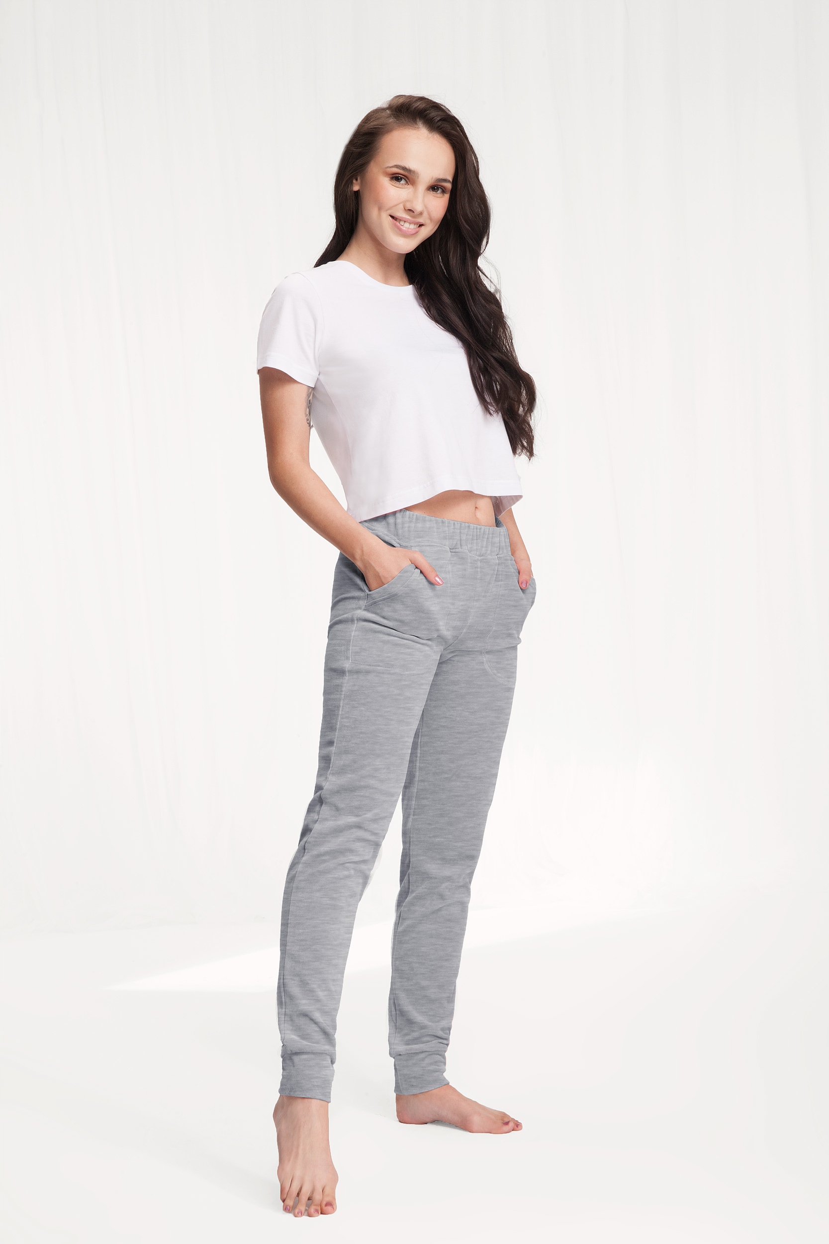 

Damskie Spodnie Dresowe Luna Szare Welur [XL]