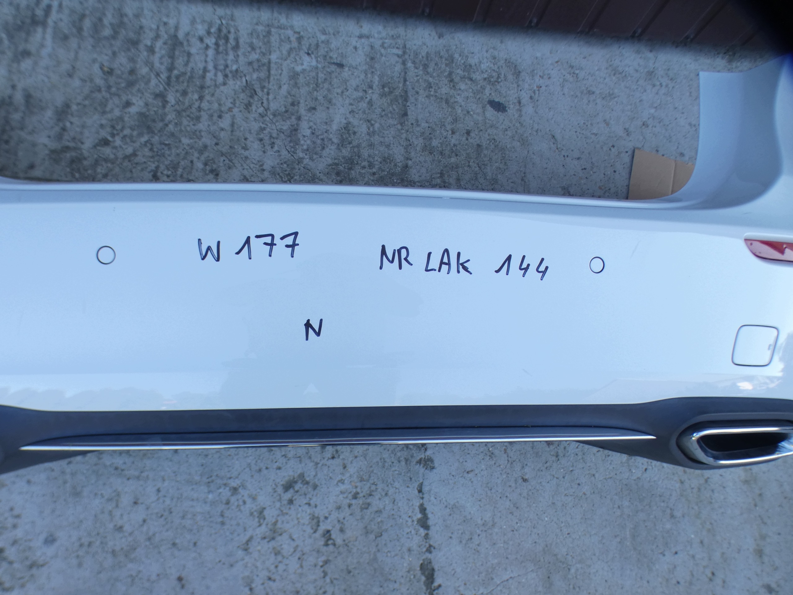 Mercedes A klasse W177 stoßstange heck hinten 144