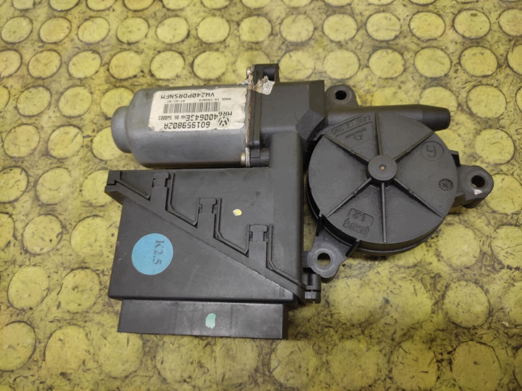 VW POLO IV mini motor windows left front 6Q1959802A