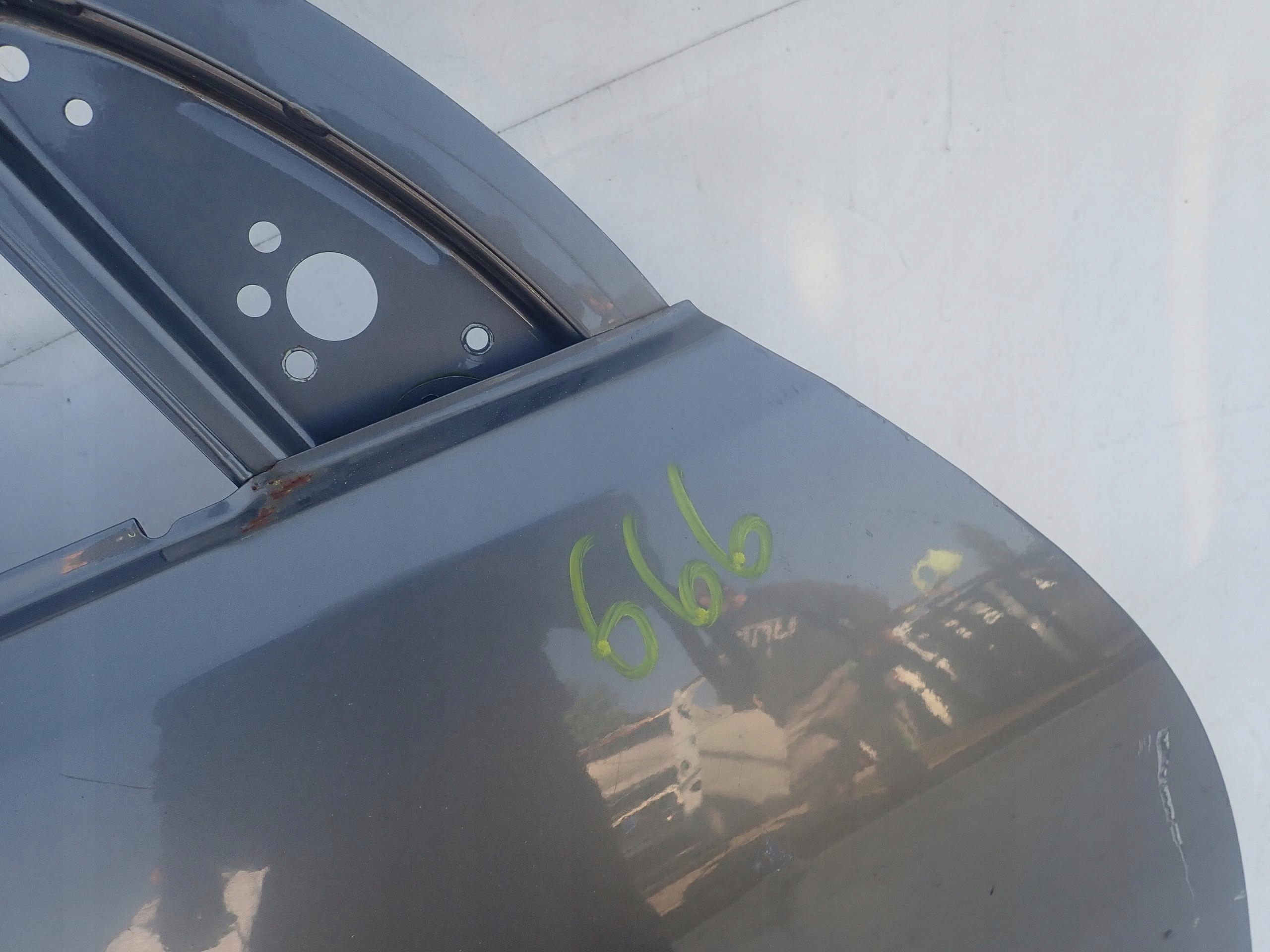 SUZUKI GRAND VITARA II 05-12 door front right