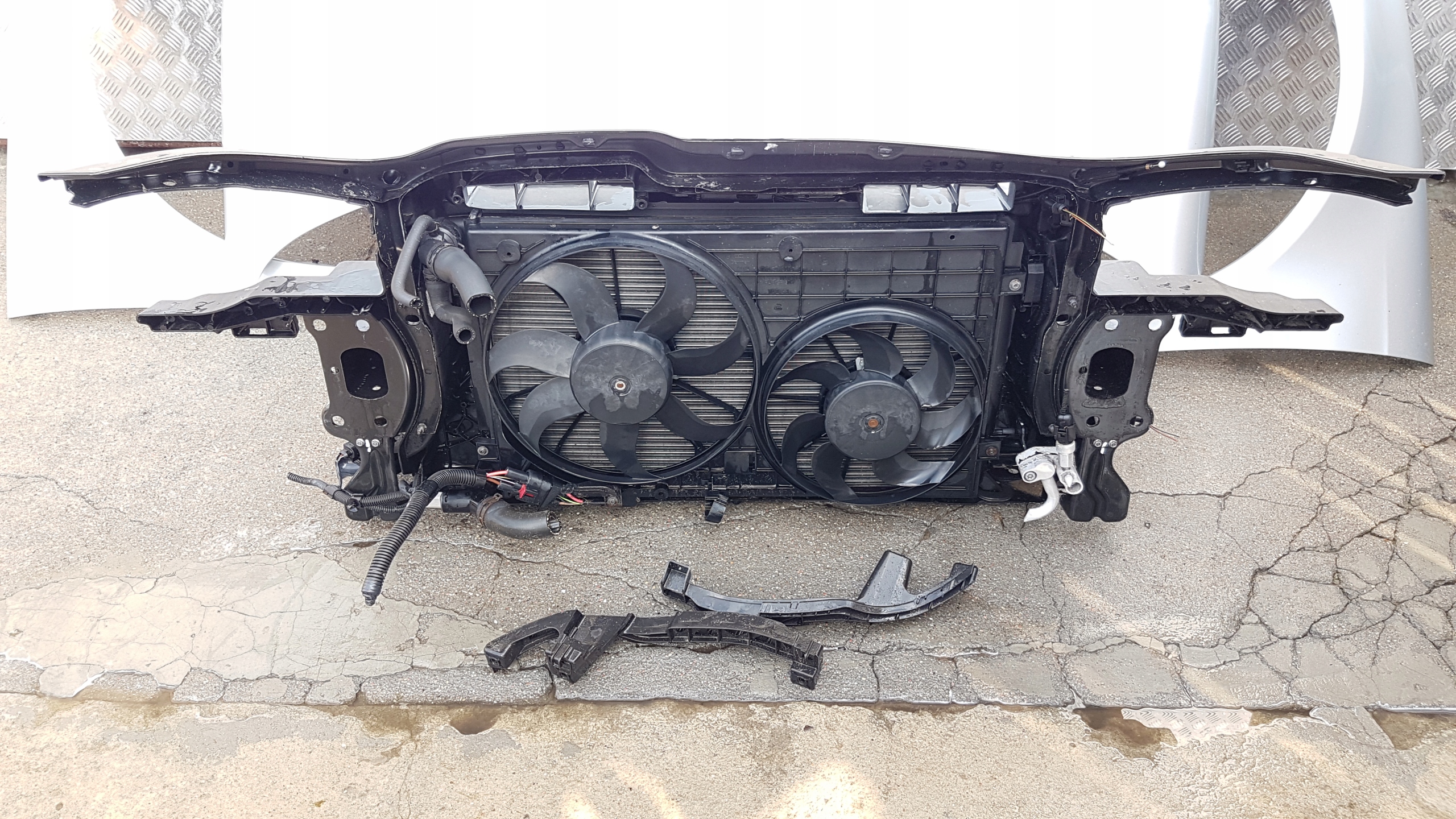support panel for radiators VW EOS