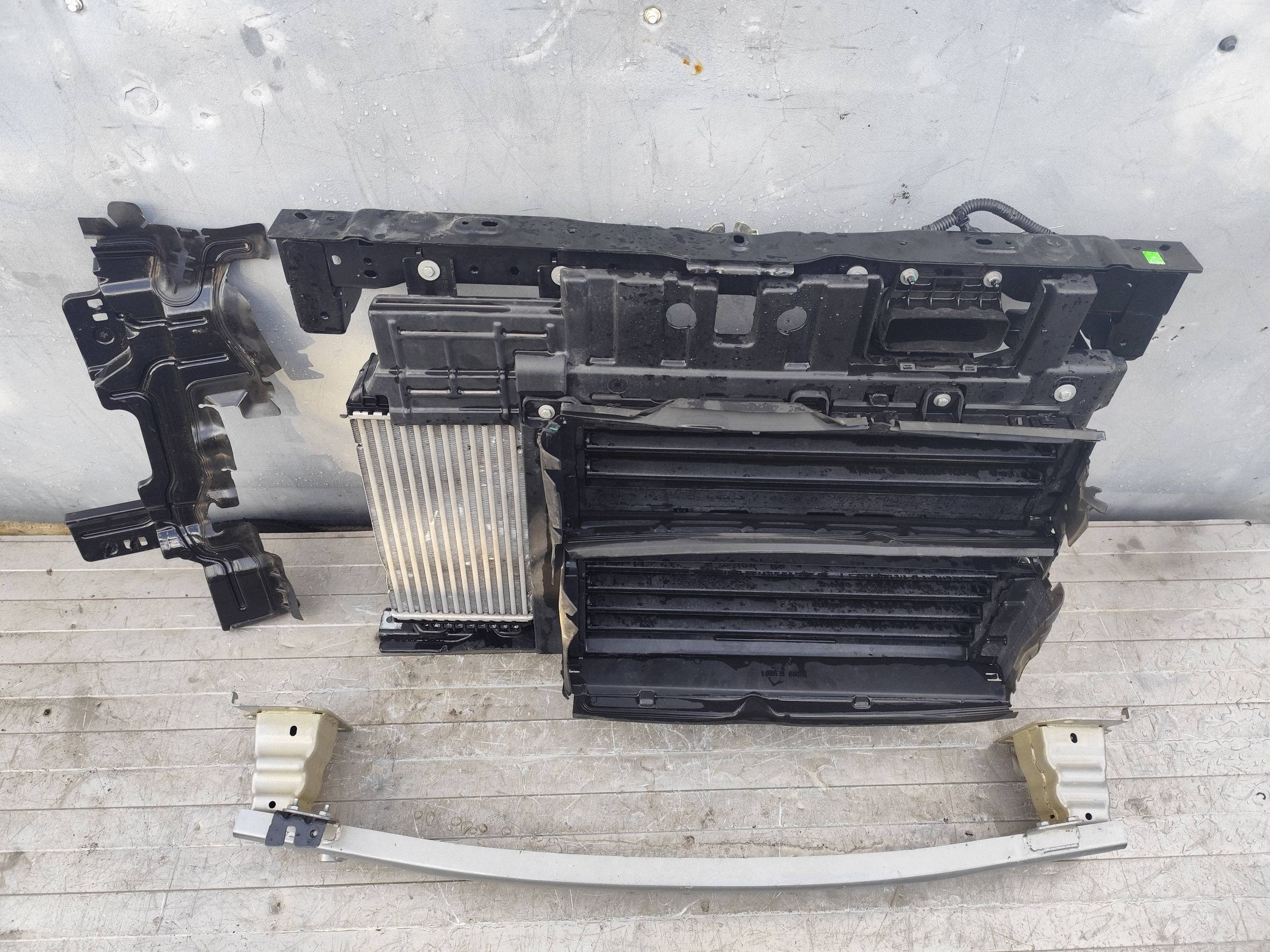 CITROEN C3 IV support panel for radiators radiator KOMPLET DEMONTAZ