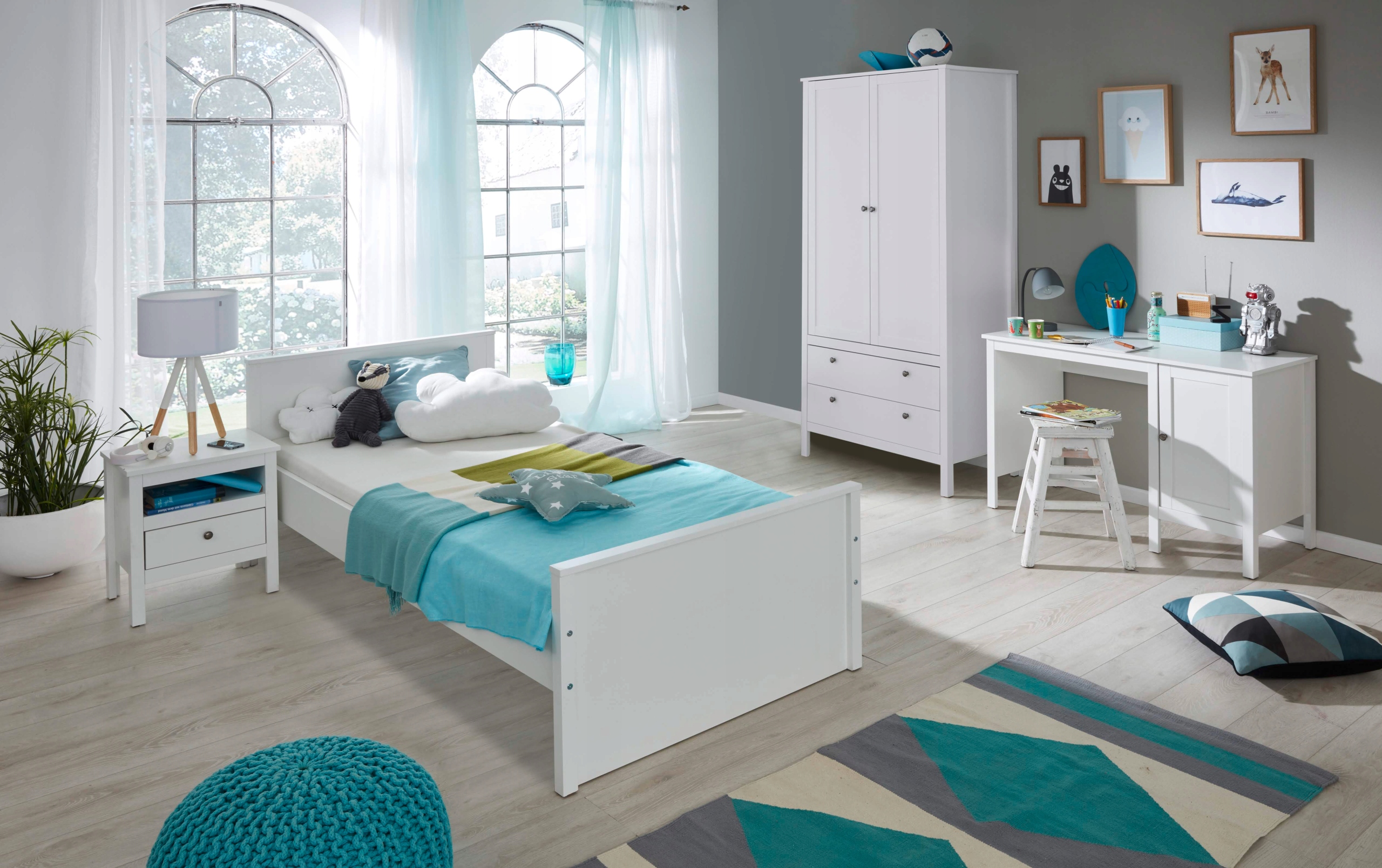 Duża biała skandynawska KOMODA Z SZUFLADAMI OL-09 Szerokość mebla 132.6 cm