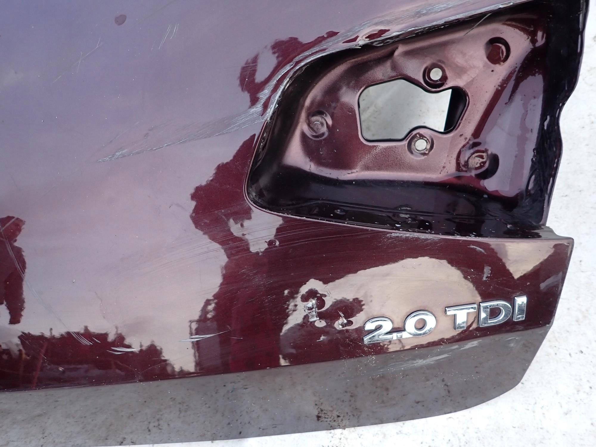 VW PASSAT B8 sedan 14-23 boot door rear