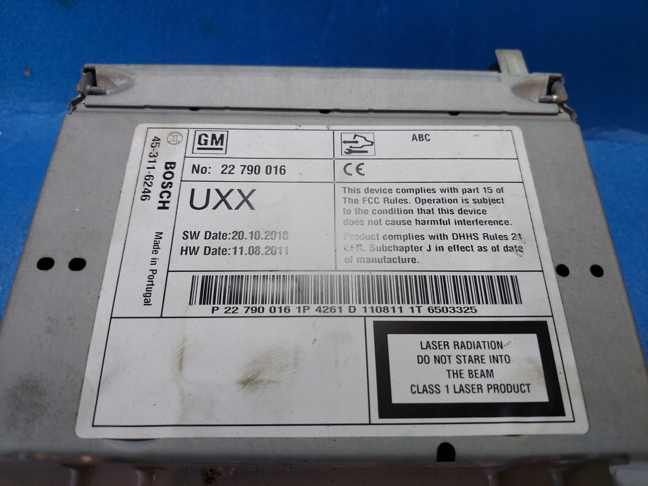 RADIO EKRAN INSIGNIA A 2015 R 22790016