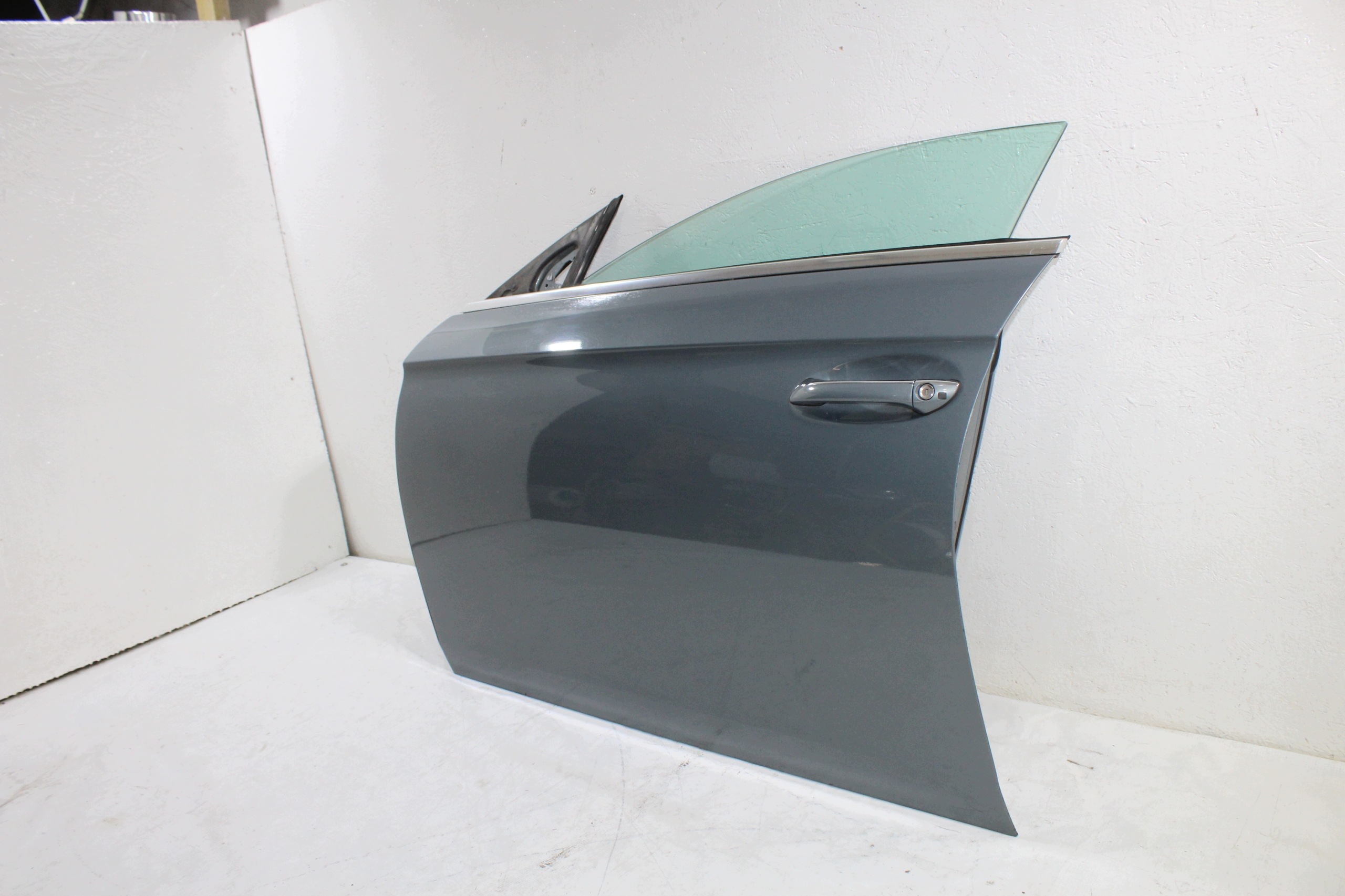 Mercedes CLS W219 door left front front