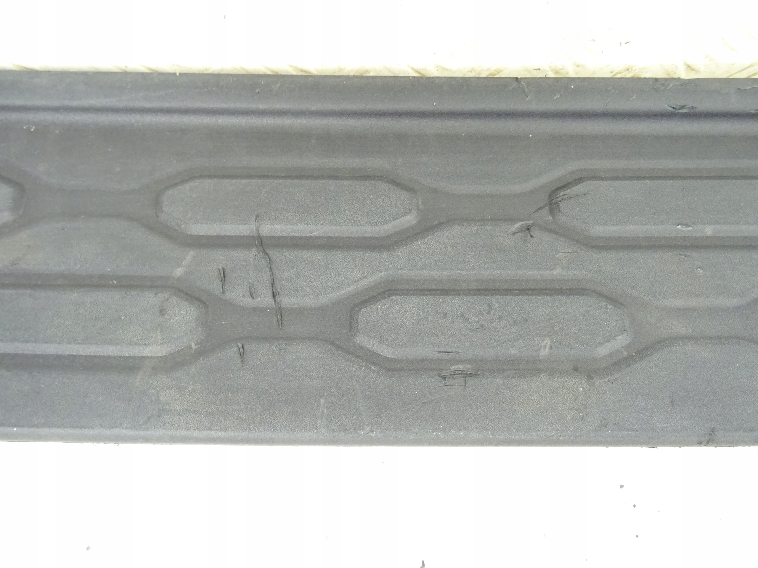 Land Rover Discovery Stopien threshold podest right